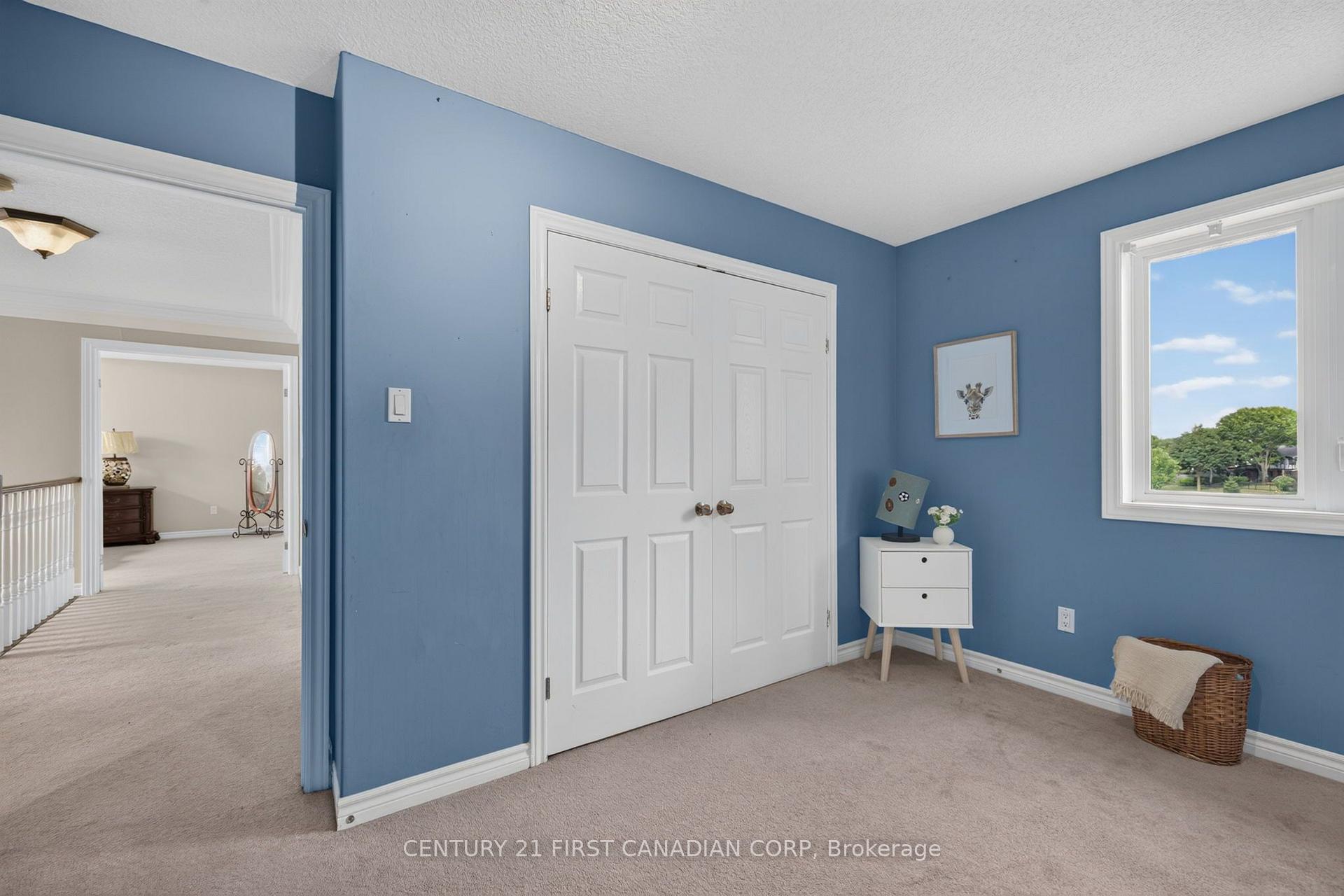 Photo 28 of 834 Talisman Crescent, London, South L — HOMEH