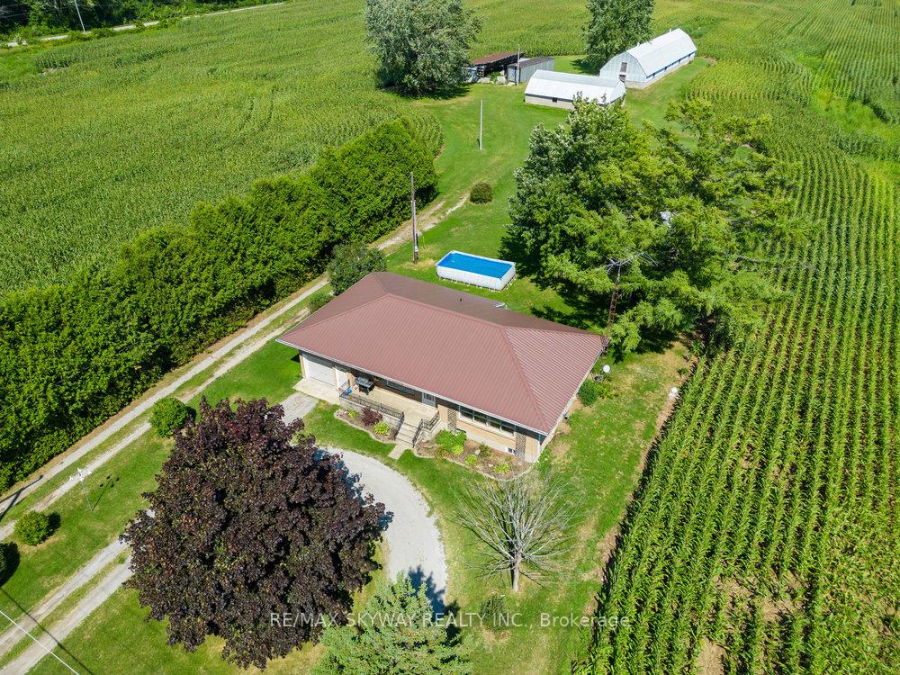 Photo 3 of 1700 Highway 59, Norfolk, Rural S. Walsingham — HOMEH