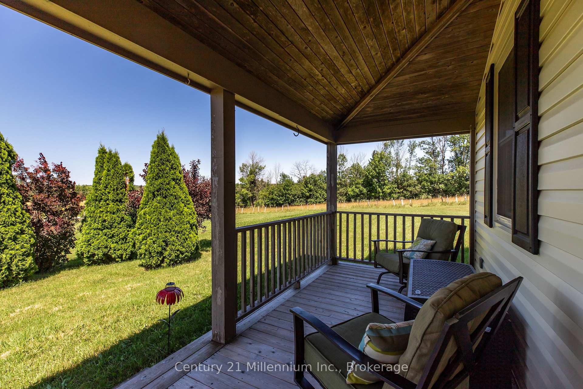 Photo 22 of 702174 Sideroad 5, Chatsworth — HOMEH