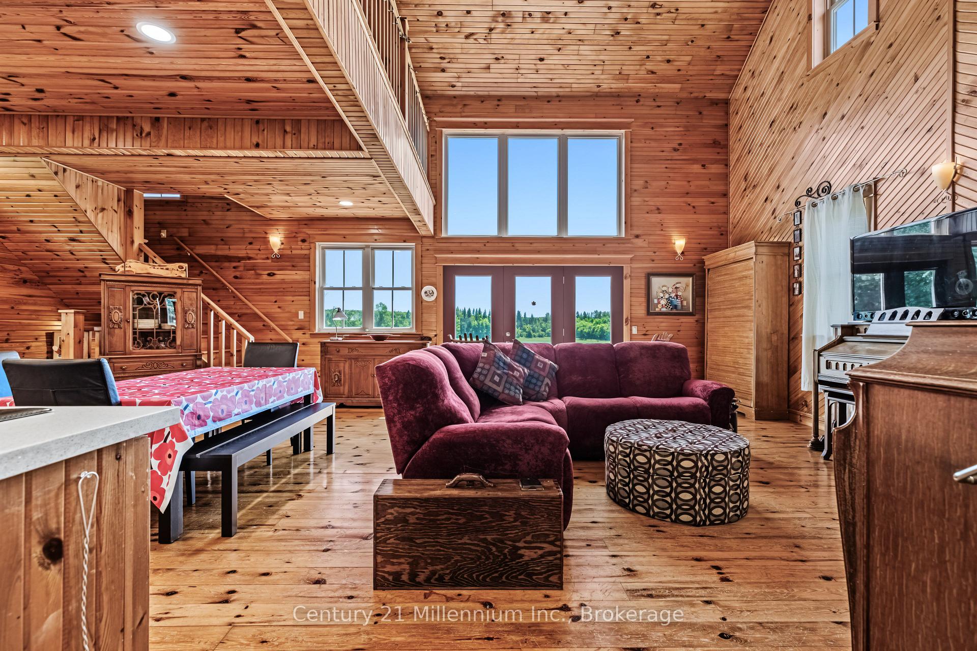 Photo 28 of 702174 Sideroad 5, Chatsworth — HOMEH