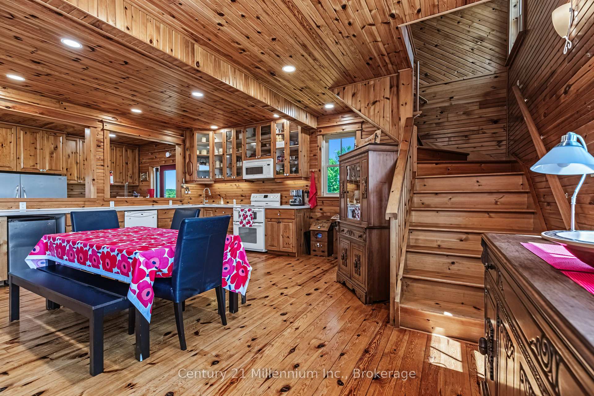 Photo 37 of 702174 Sideroad 5, Chatsworth — HOMEH