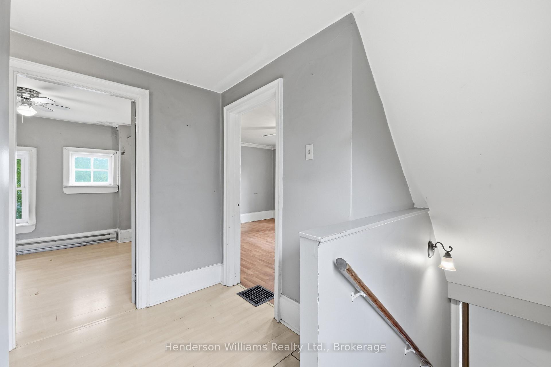 Photo 14 of 105 Pine Street, Belleville, Belleville Ward — HOMEH