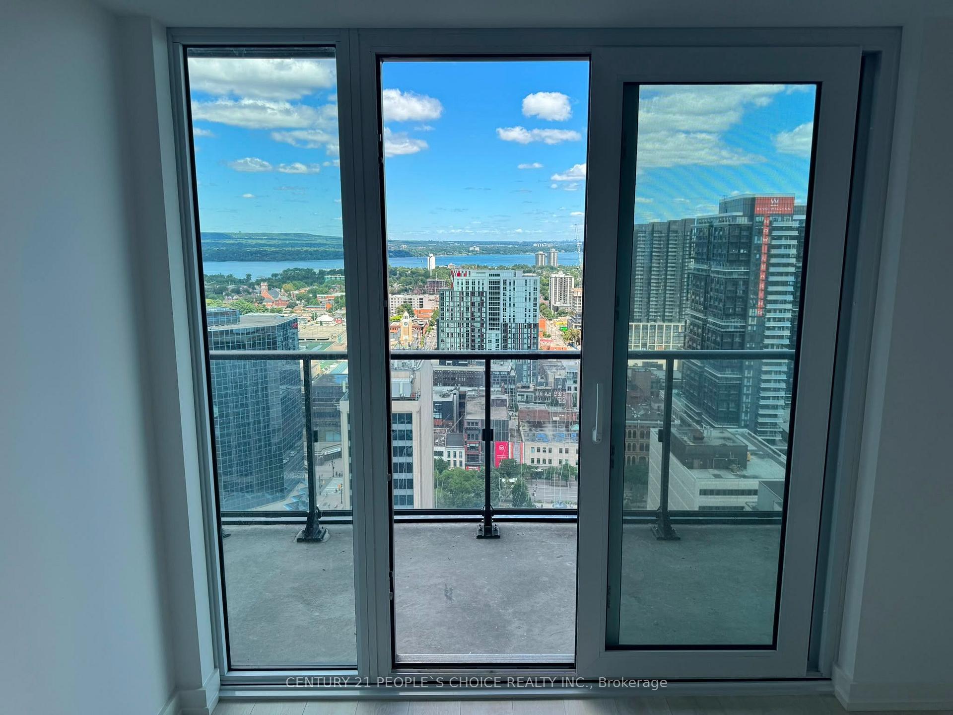 Photo 13 of Unit 2705, 75 James Street S, Hamilton, Corktown — HOMEH