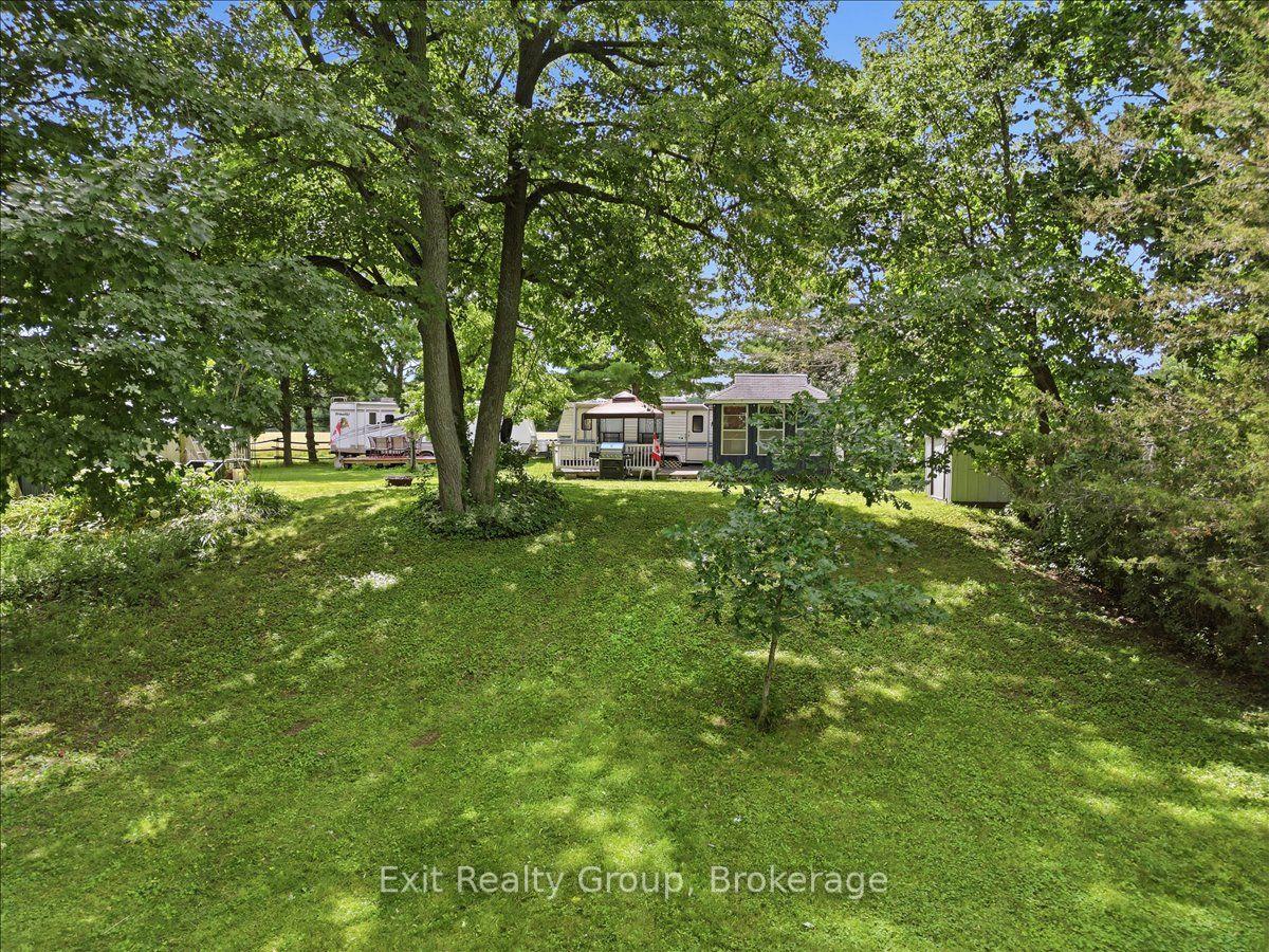 Photo 2 of 71 Cooke Lane, Quinte West, Sidney Ward — HOMEH