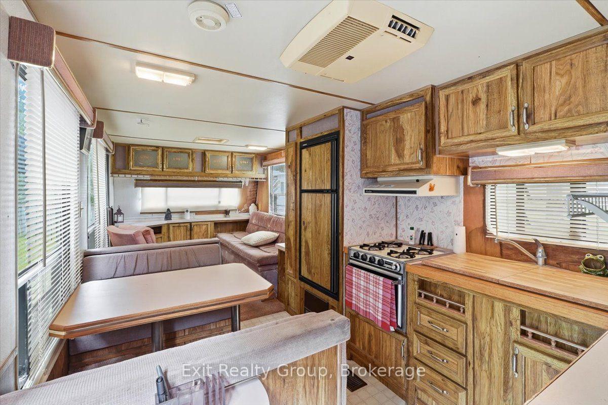 Photo 18 of 71 Cooke Lane, Quinte West, Sidney Ward — HOMEH