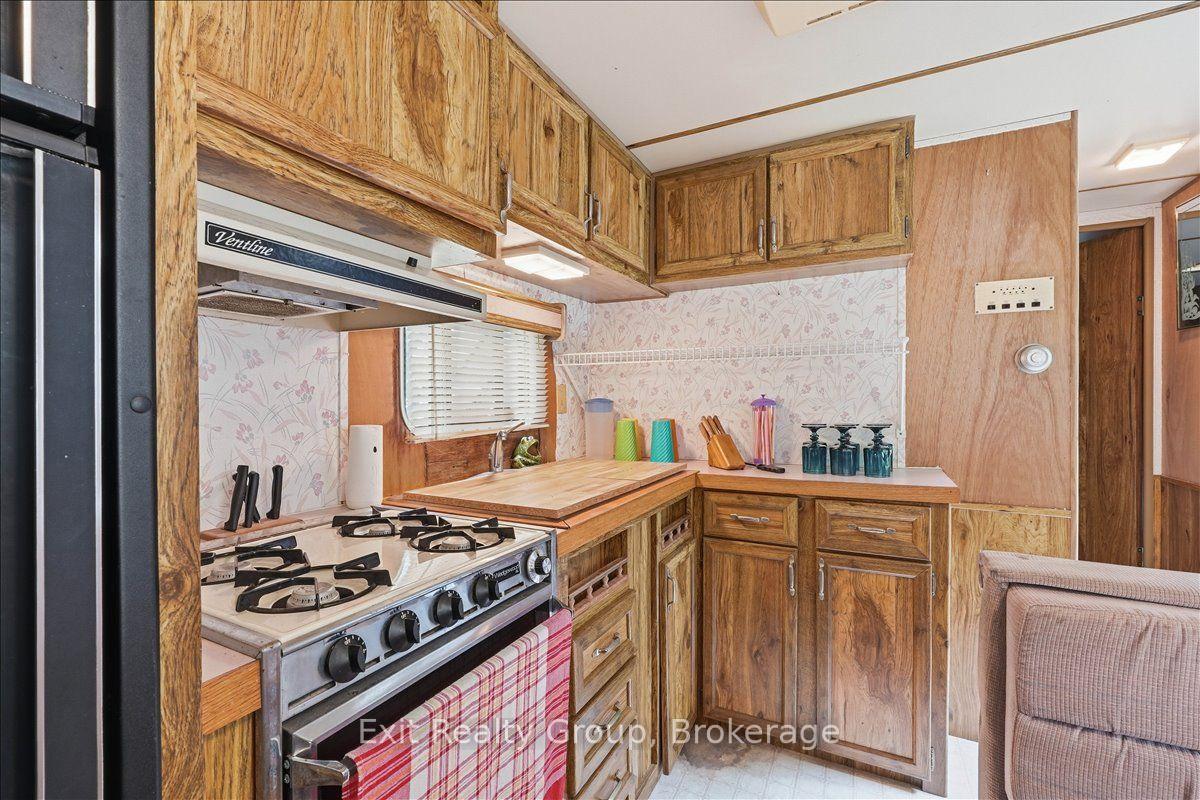 Photo 21 of 71 Cooke Lane, Quinte West, Sidney Ward — HOMEH