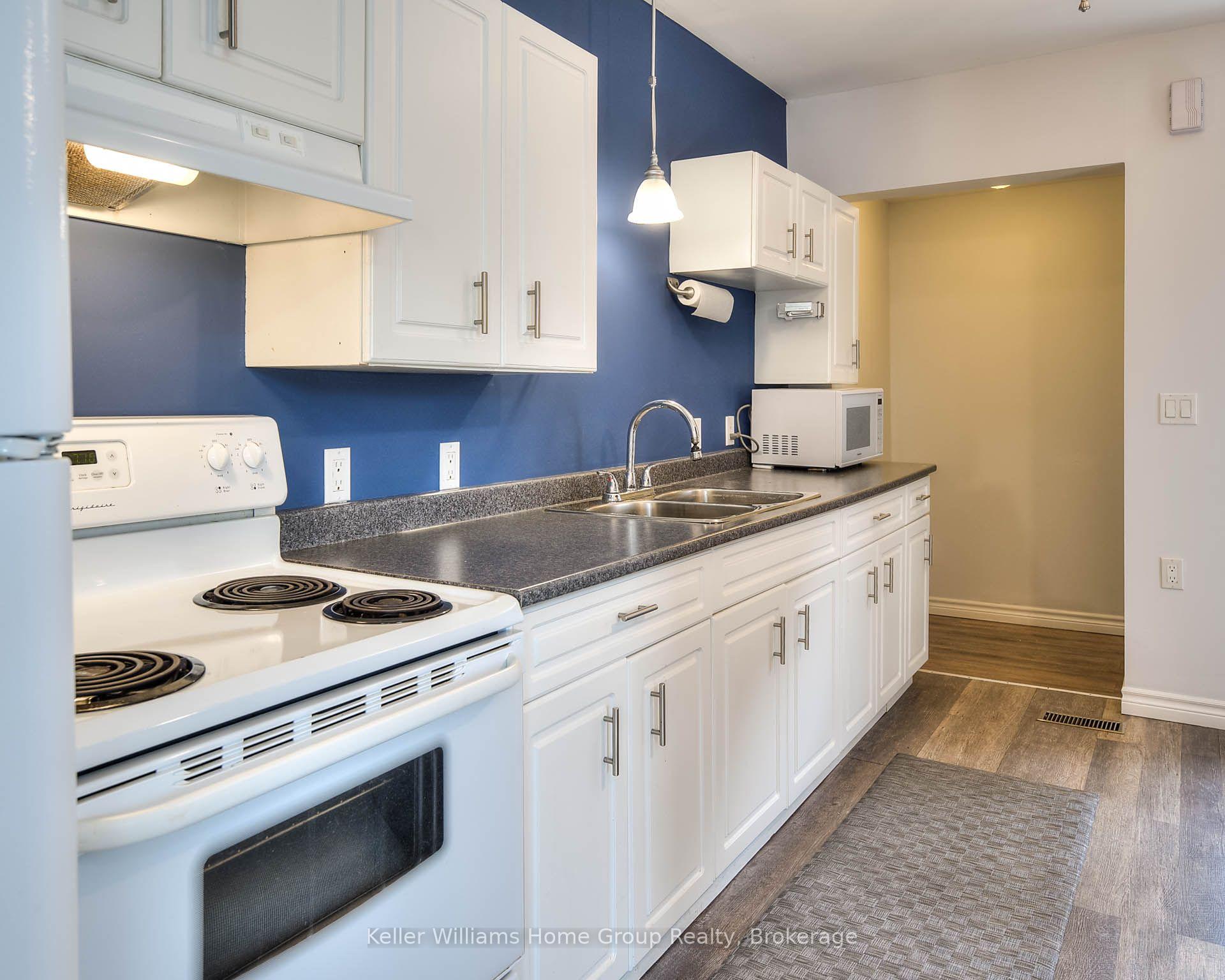 Photo 17 of 1346 King Street E, Cambridge, Preston Centre — HOMEH