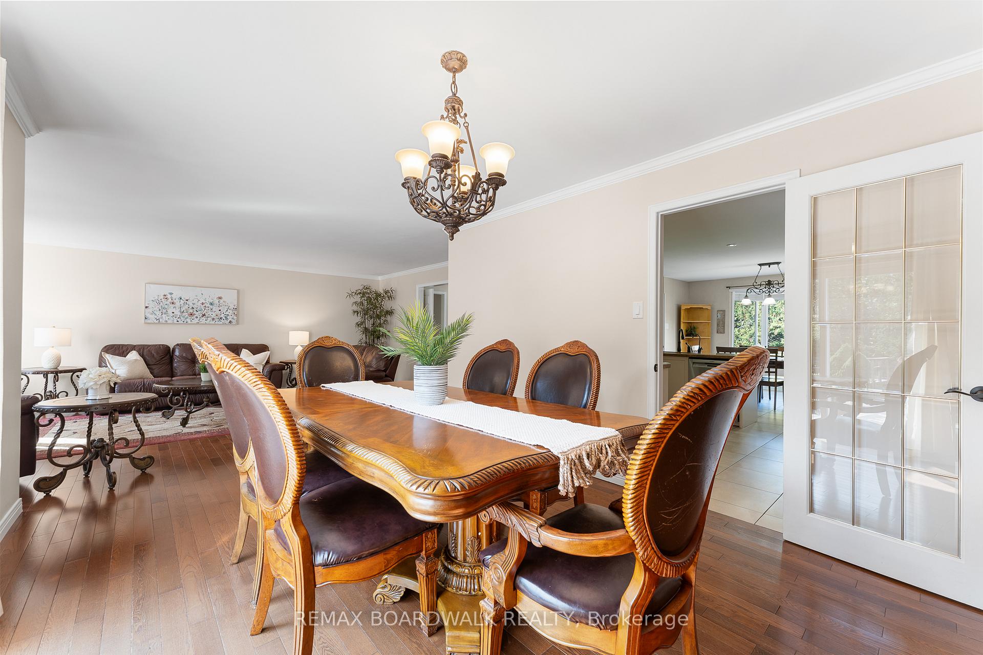 Photo 11 of 14 Panandrick View Drive, Ottawa, Kanata - Rural Kanata (Central) — HOMEH