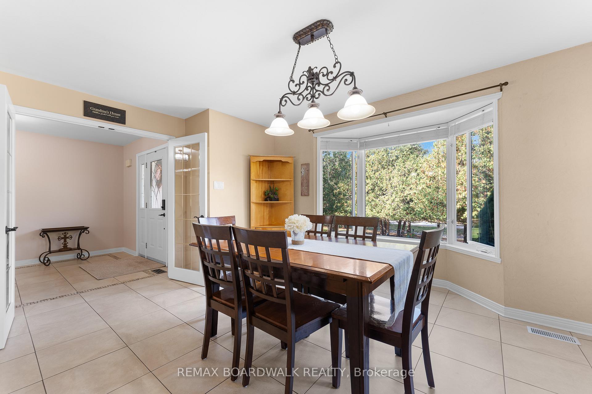Photo 16 of 14 Panandrick View Drive, Ottawa, Kanata - Rural Kanata (Central) — HOMEH