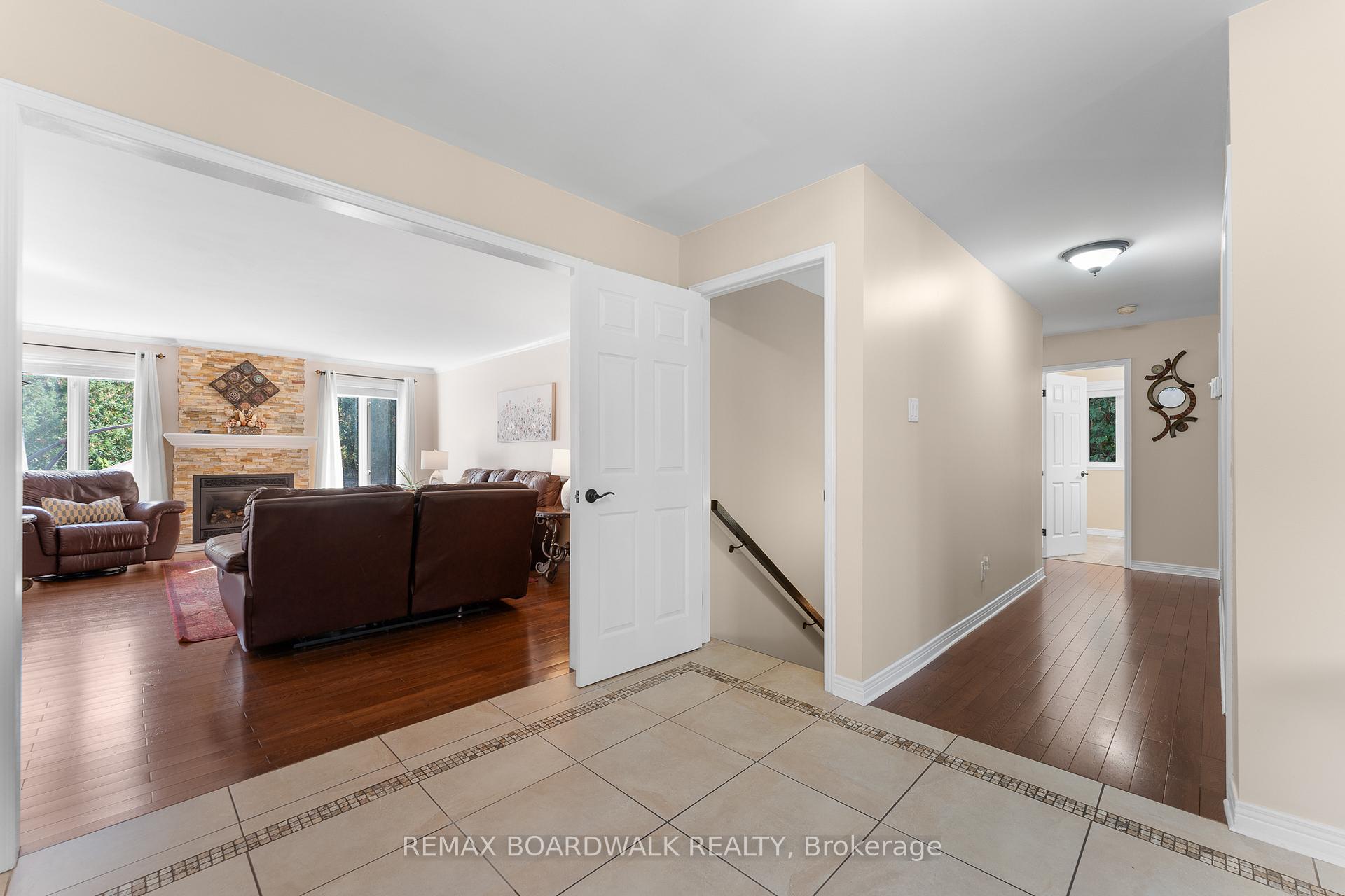 Photo 18 of 14 Panandrick View Drive, Ottawa, Kanata - Rural Kanata (Central) — HOMEH