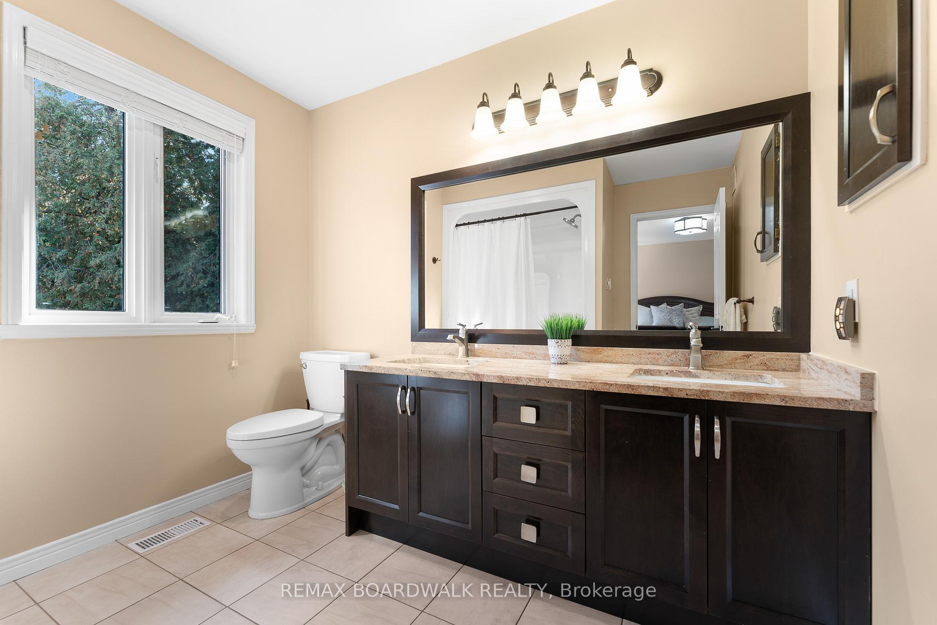 Photo 21 of 14 Panandrick View Drive, Ottawa, Kanata - Rural Kanata (Central) — HOMEH