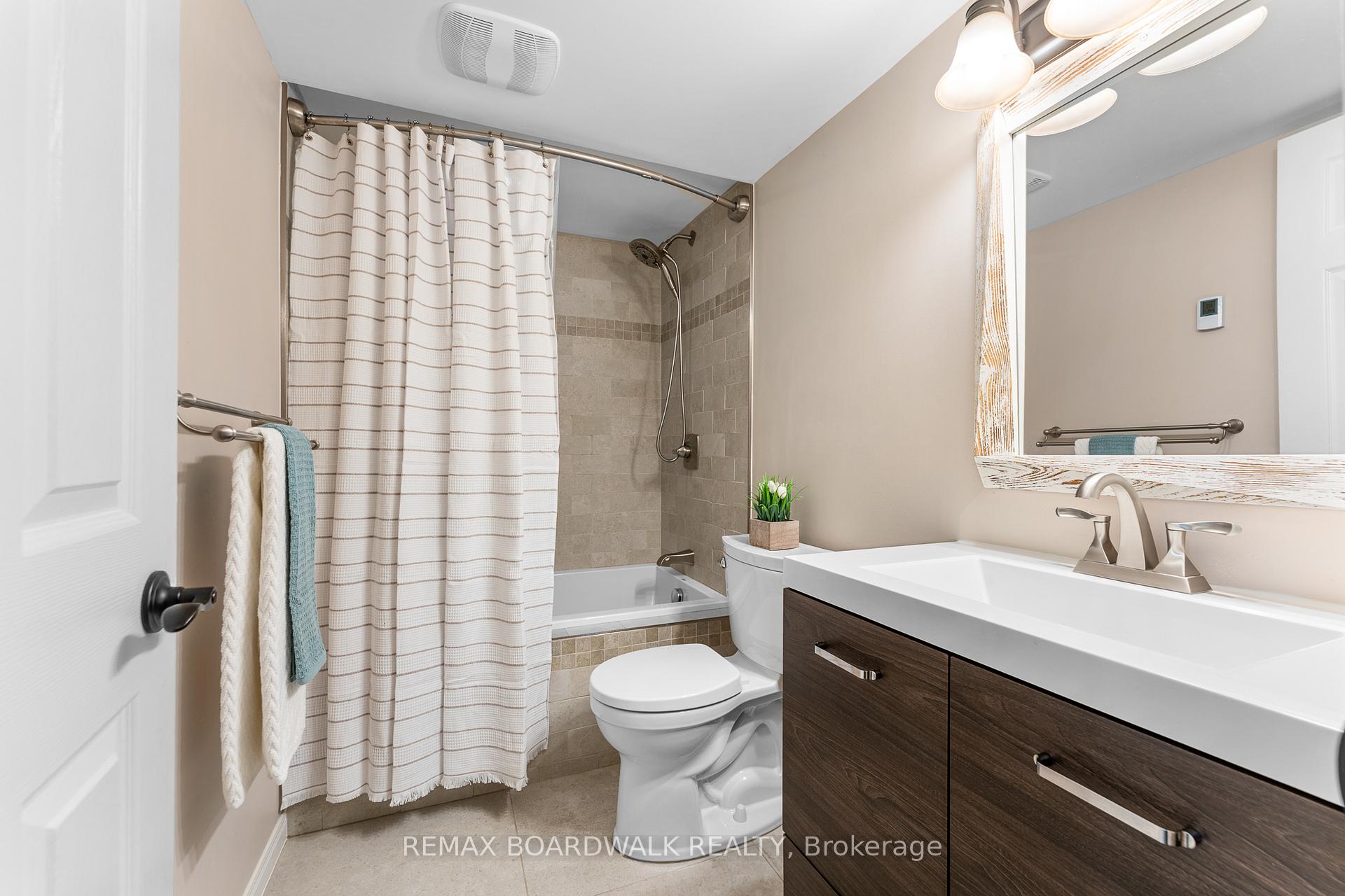 Photo 41 of 14 Panandrick View Drive, Ottawa, Kanata - Rural Kanata (Central) — HOMEH