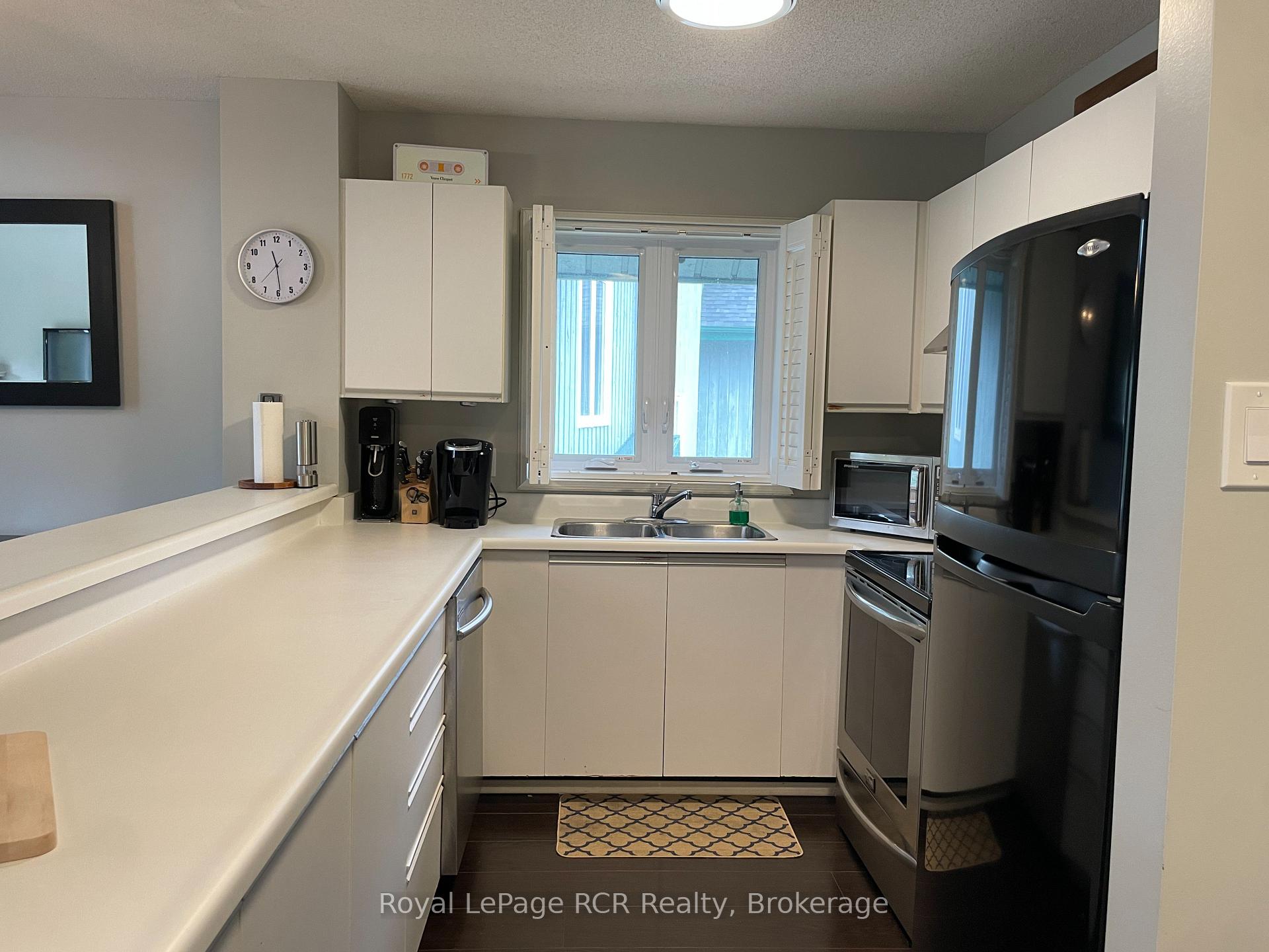 Photo 13 of Unit 14, 104 Kellies Way, Blue Mountains — HOMEH