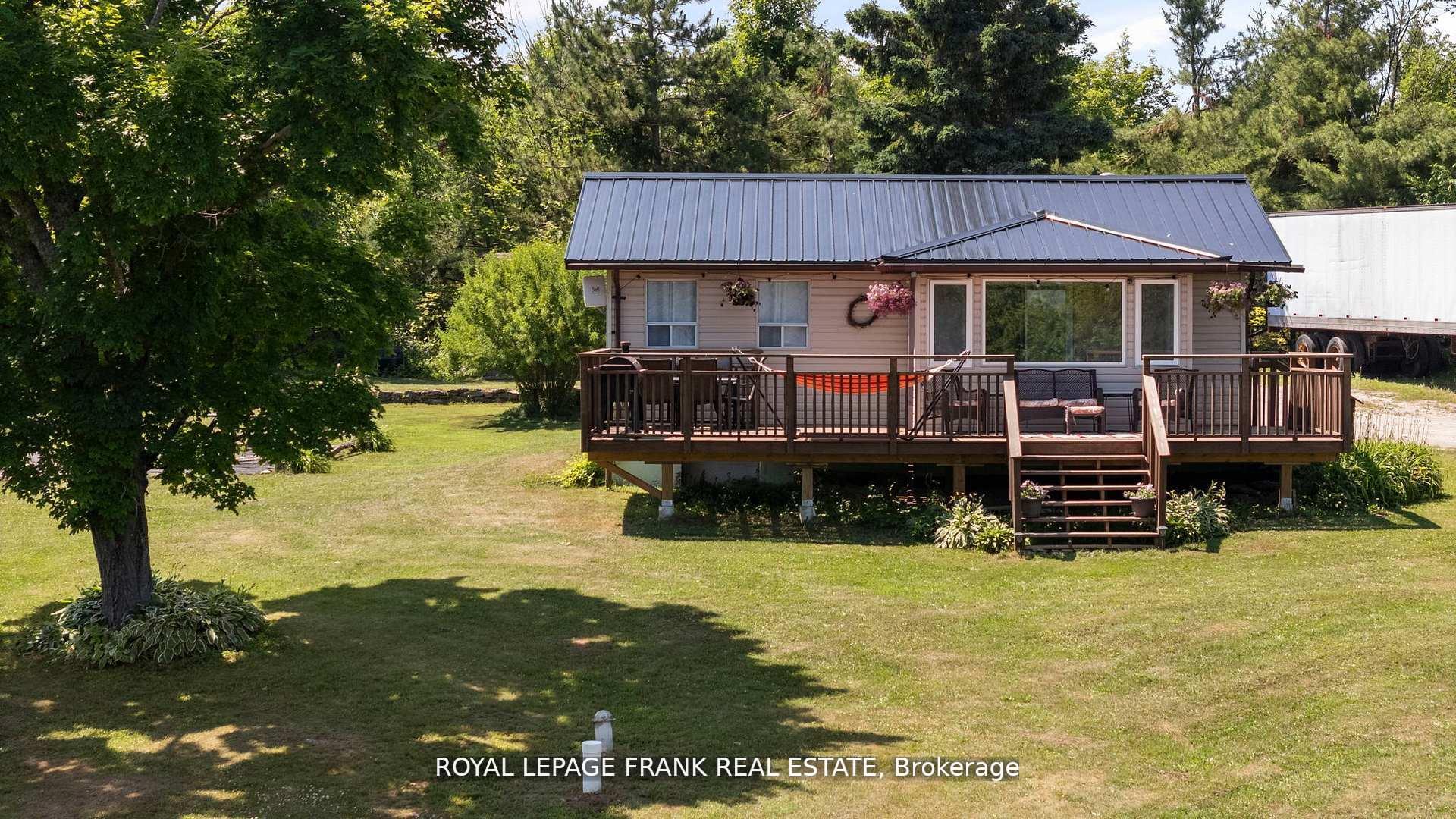 Photo of 2378 Monck Road
