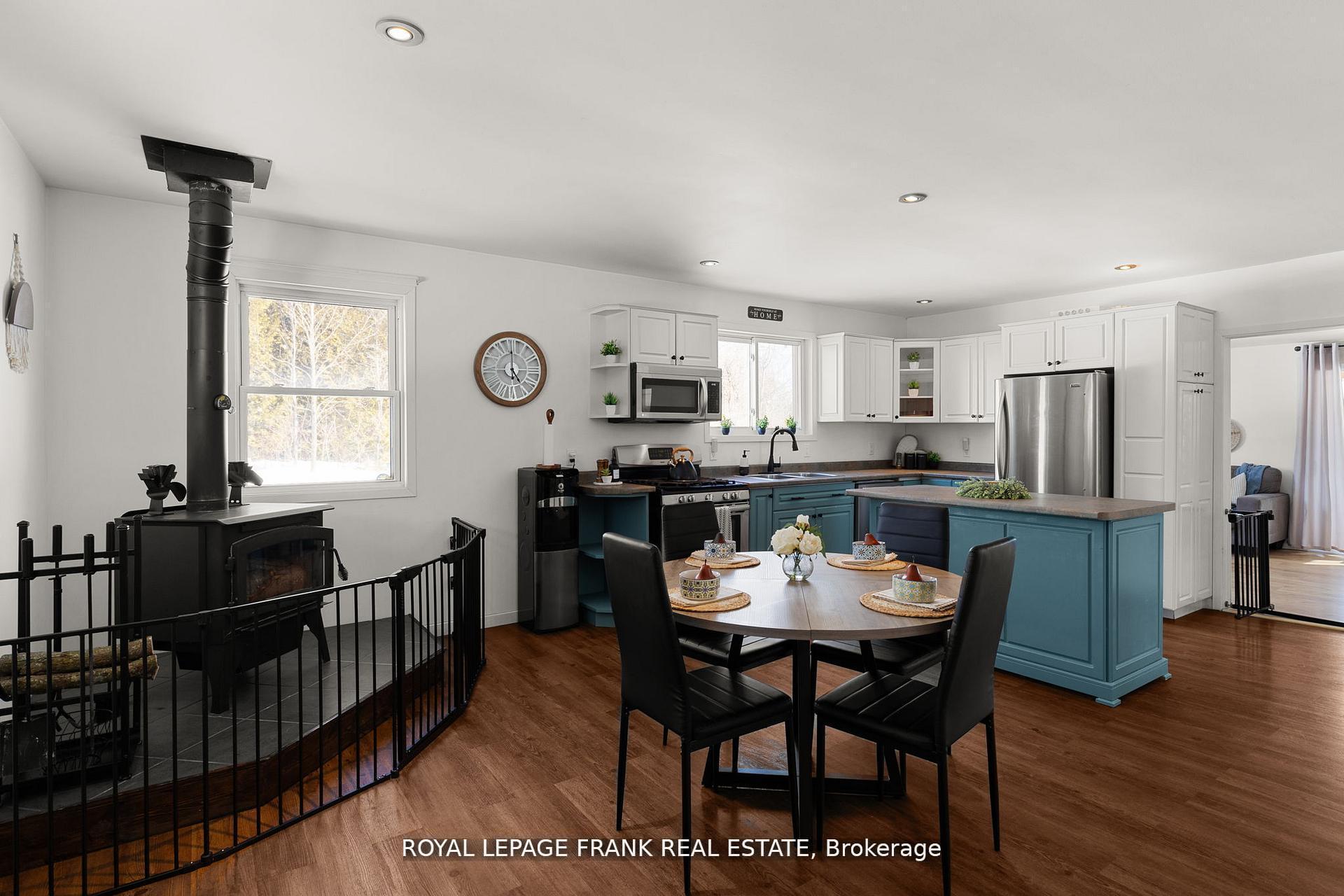 Photo 7 of 2378 Monck Road, Kawartha Lakes, Laxton/Digby/Longford — HOMEH