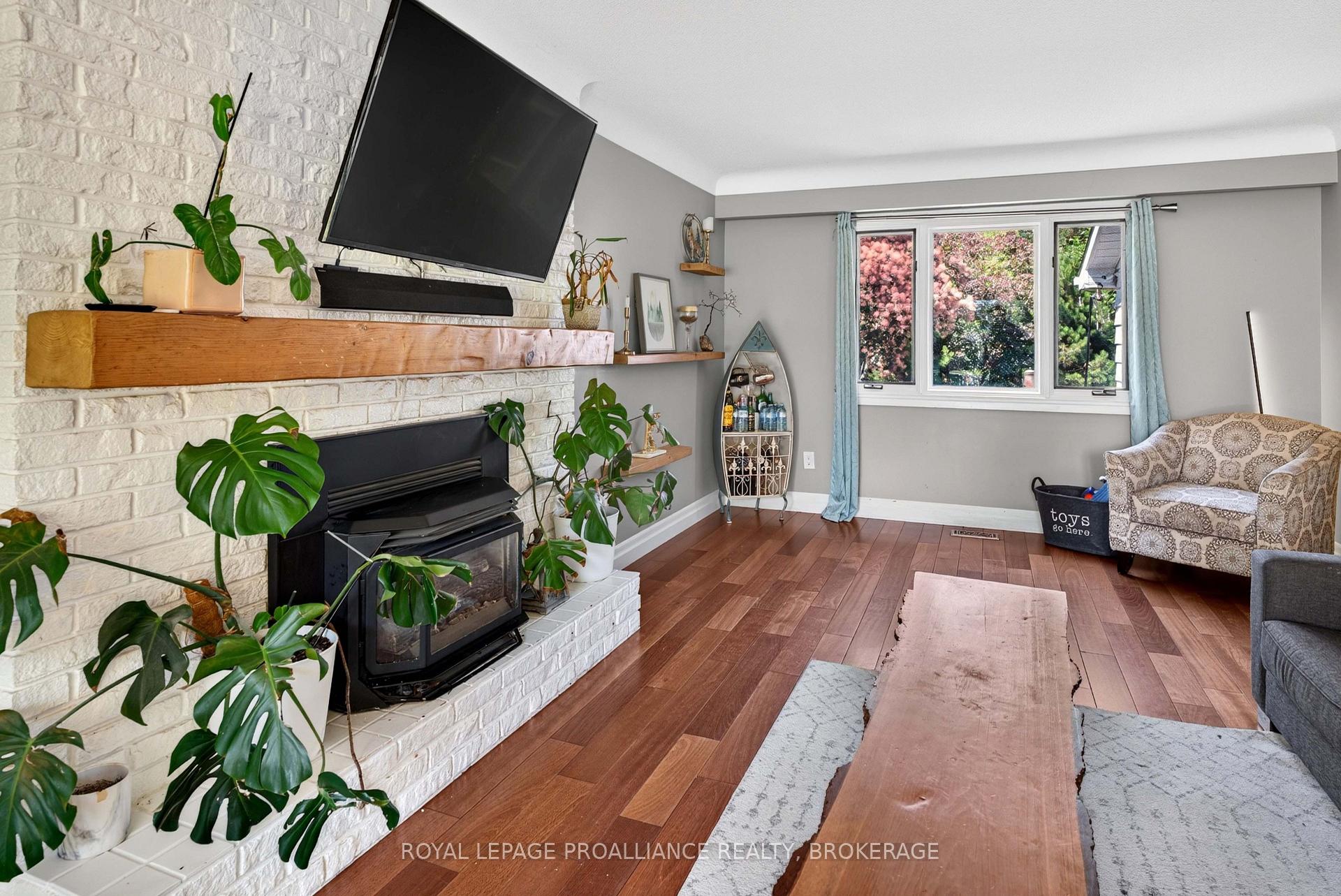 Photo 18 of 294 Rosemount Terrace, Kingston, City SouthWest — HOMEH