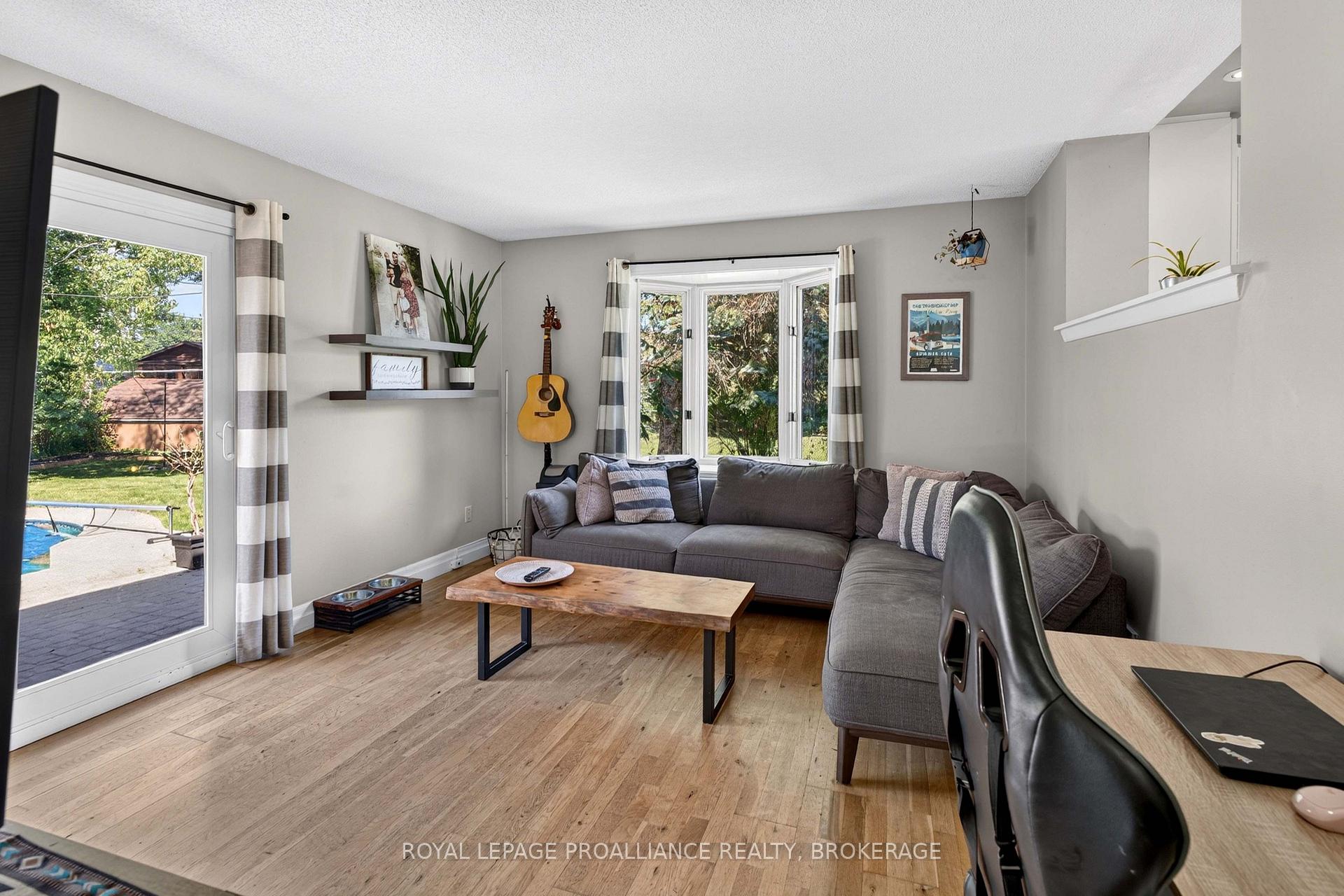Photo 28 of 294 Rosemount Terrace, Kingston, City SouthWest — HOMEH