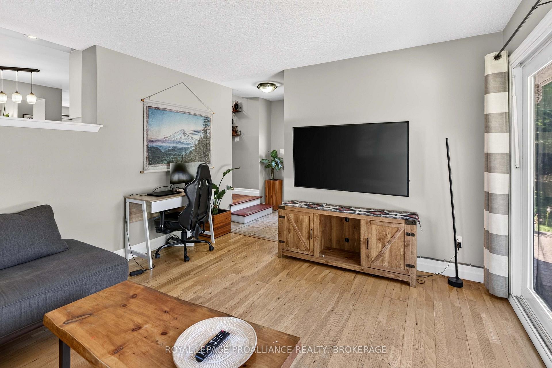 Photo 29 of 294 Rosemount Terrace, Kingston, City SouthWest — HOMEH
