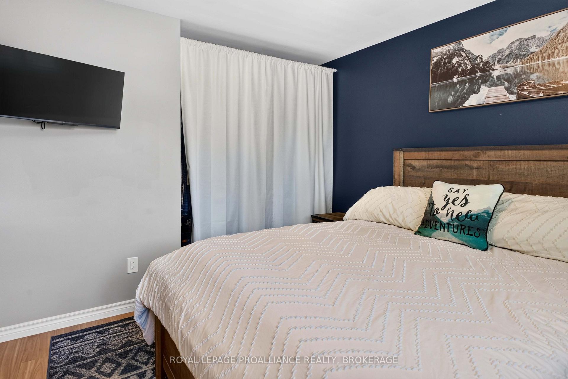 Photo 35 of 294 Rosemount Terrace, Kingston, City SouthWest — HOMEH