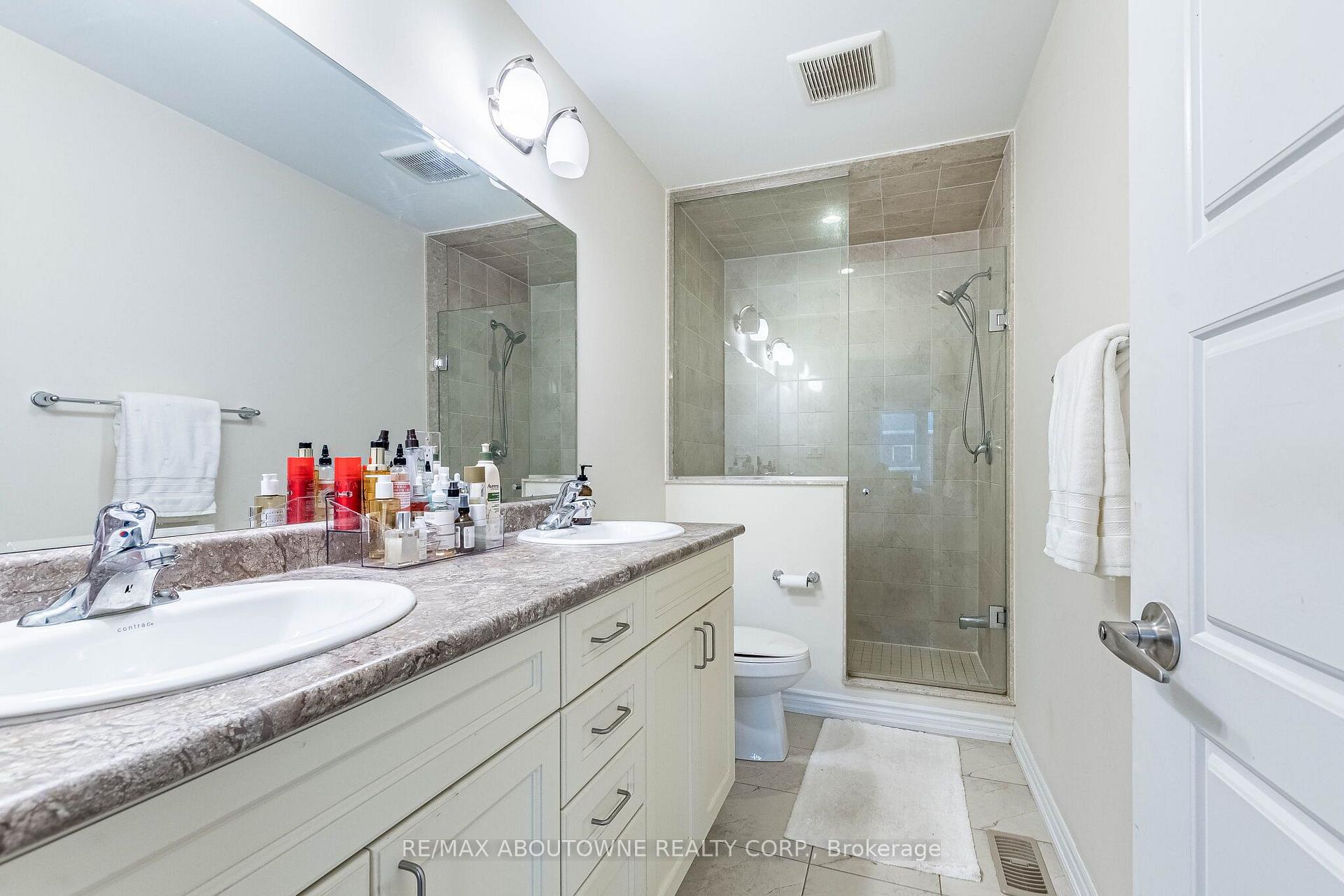 Photo 19 of 1239 Mulroney Heights, Milton, Ford — HOMEH