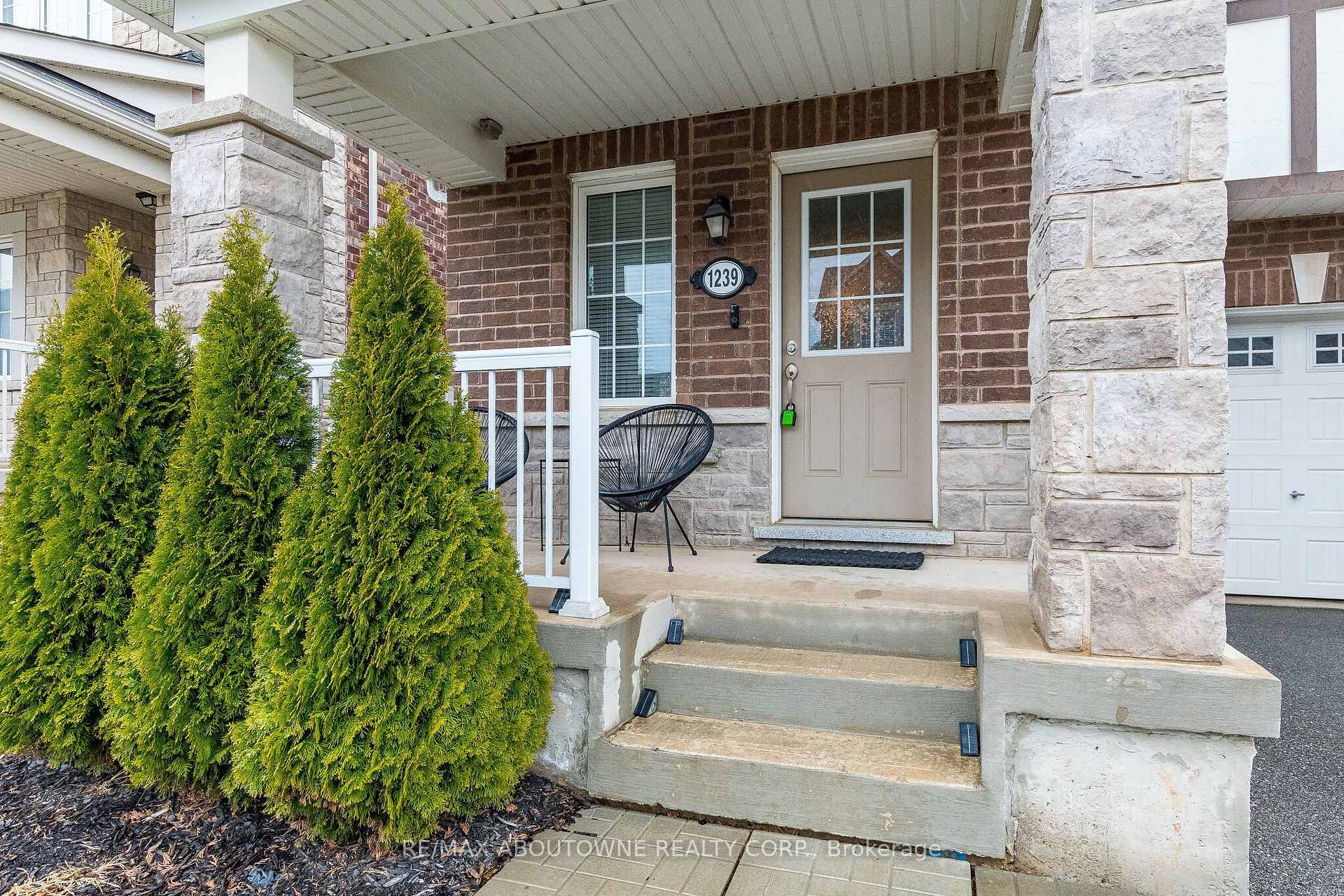 Photo 61 of 1239 Mulroney Heights, Milton, Ford — HOMEH