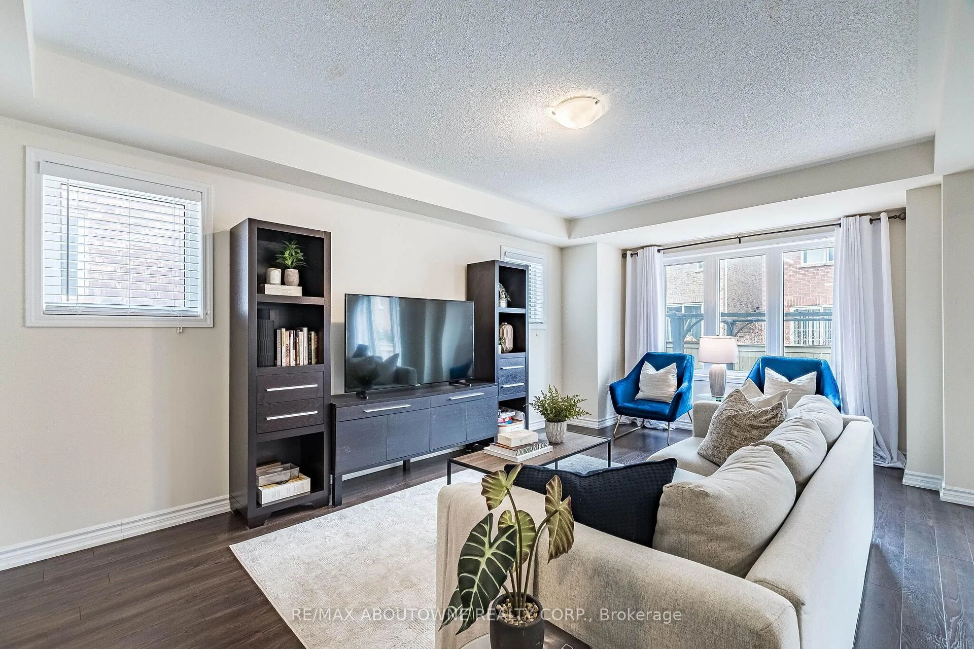 Photo 42 of 1239 Mulroney Heights, Milton, Ford — HOMEH