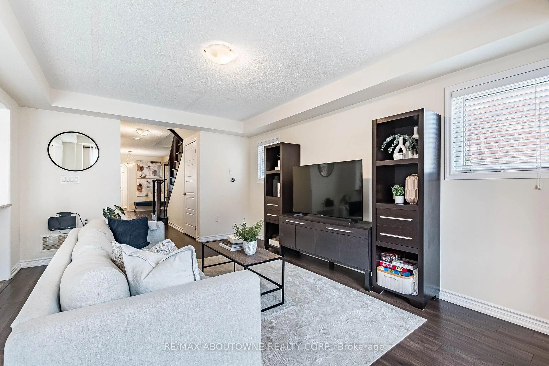 Photo 47 of 1239 Mulroney Heights, Milton, Ford — HOMEH