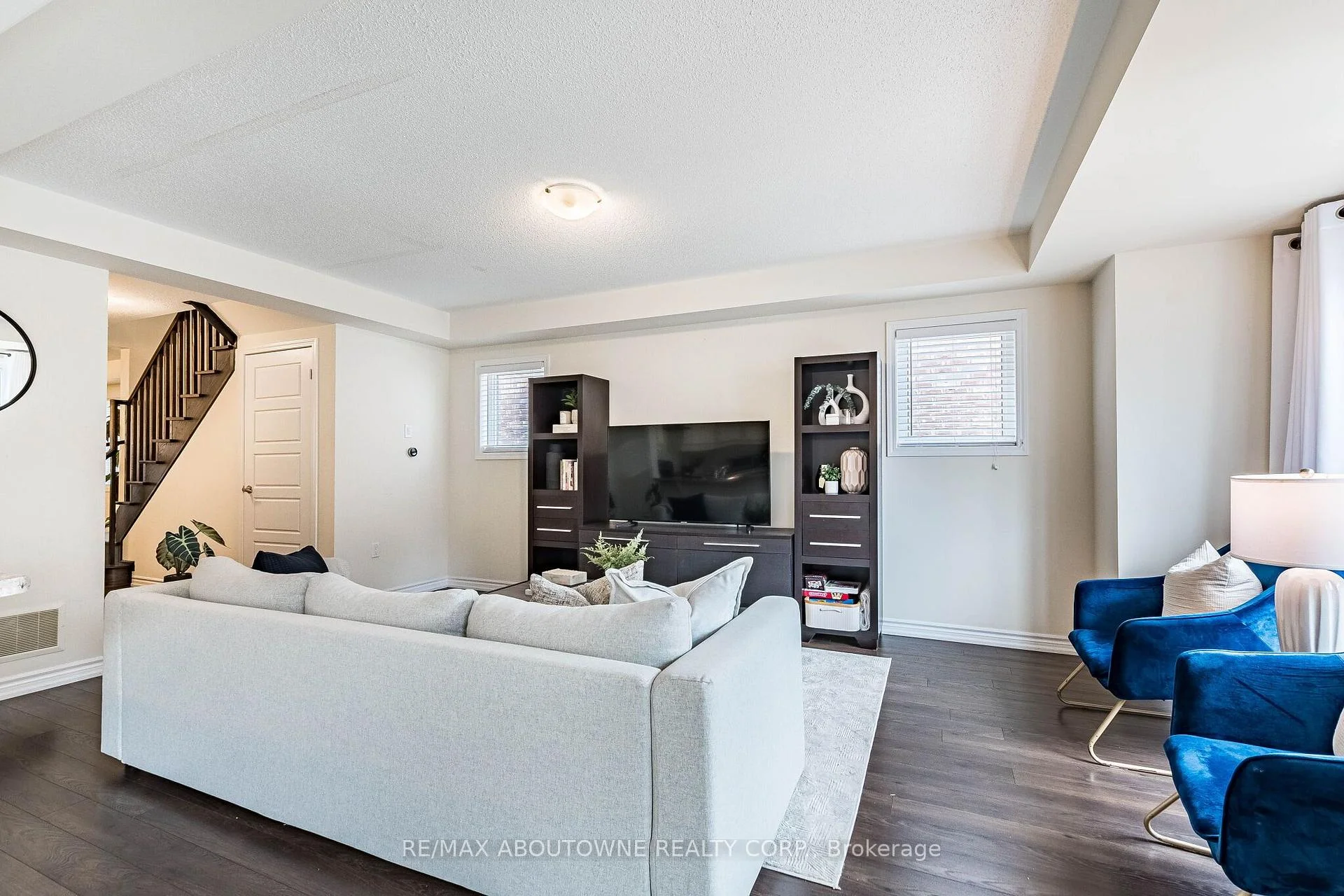 Photo 51 of 1239 Mulroney Heights, Milton, Ford — HOMEH