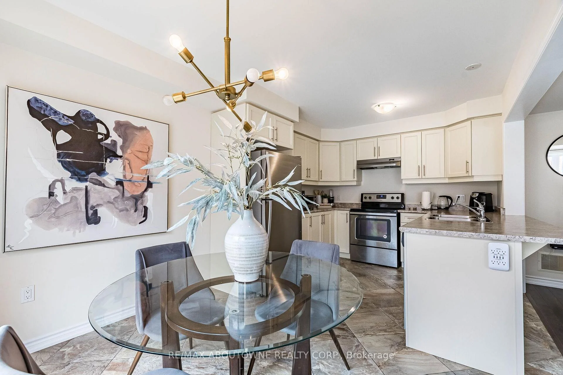 Photo 60 of 1239 Mulroney Heights, Milton, Ford — HOMEH