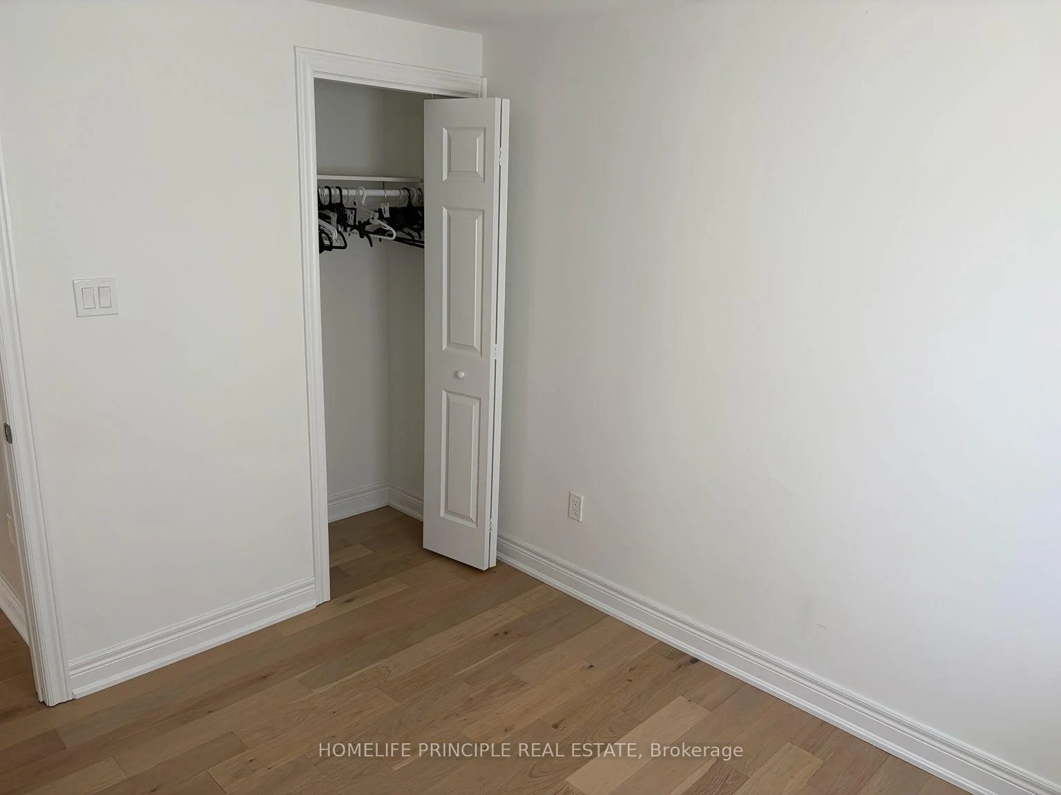 Photo 6 of Unit Main, 101 Tall Grass Trail, Vaughan, East Woodbridge — HOMEH