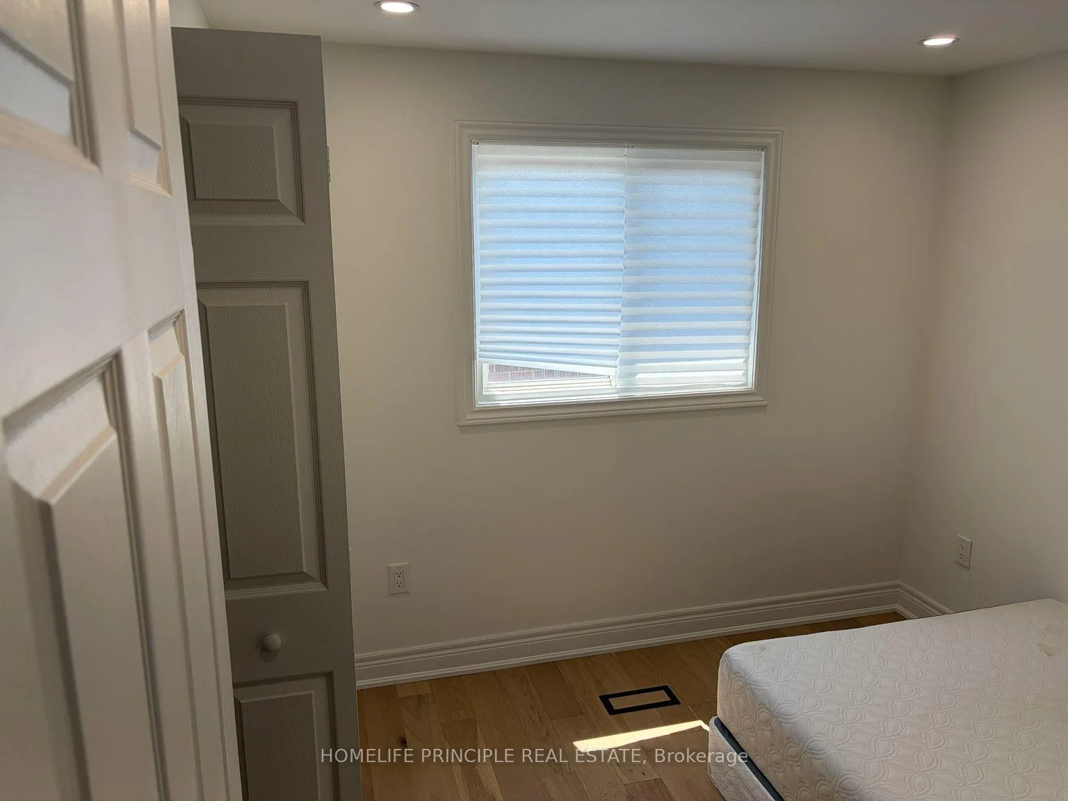 Photo 10 of Unit Main, 101 Tall Grass Trail, Vaughan, East Woodbridge — HOMEH