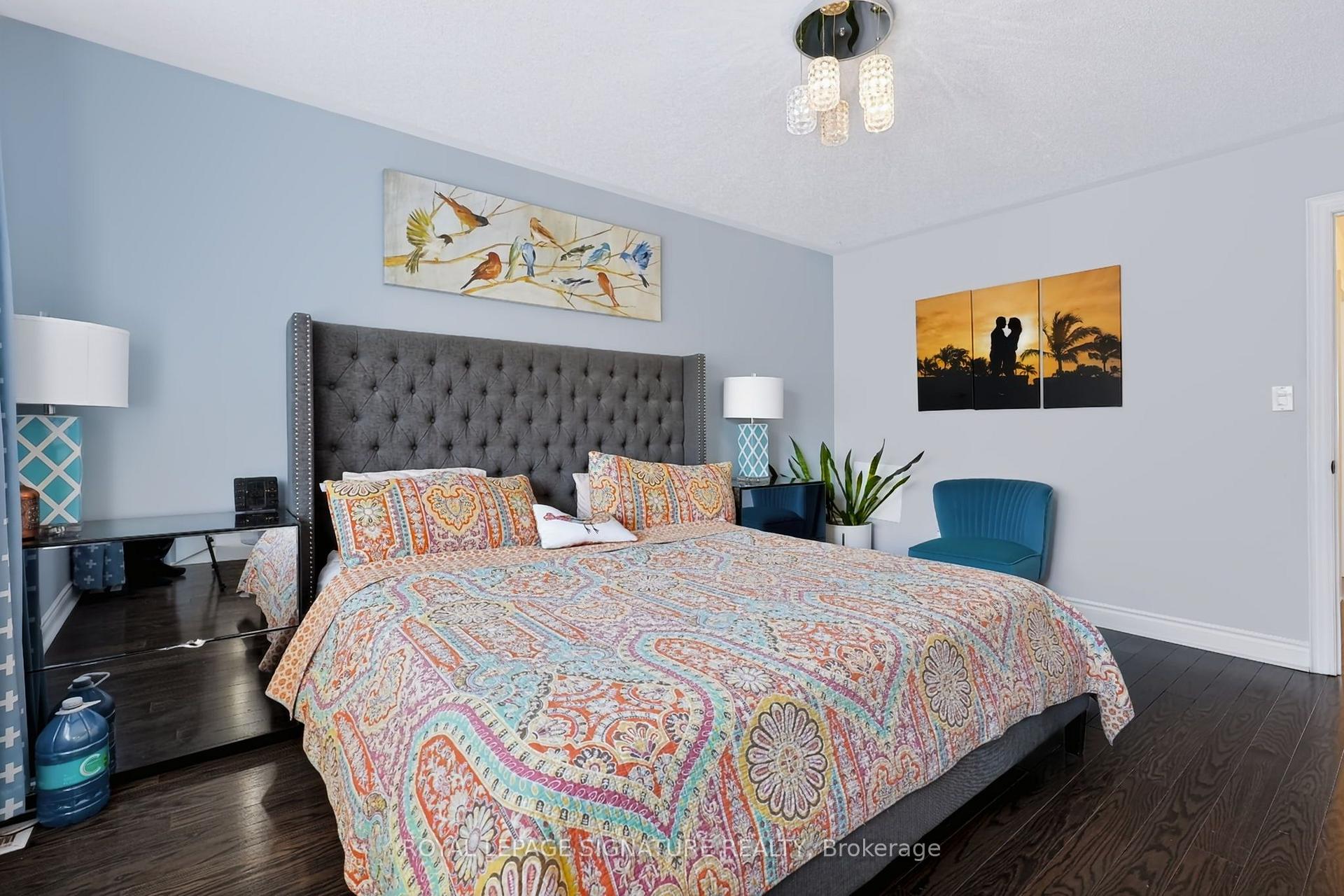 Photo 22 of 10 Clockwork Lane, Etobicoke, Stonegate-Queensway — HOMEH