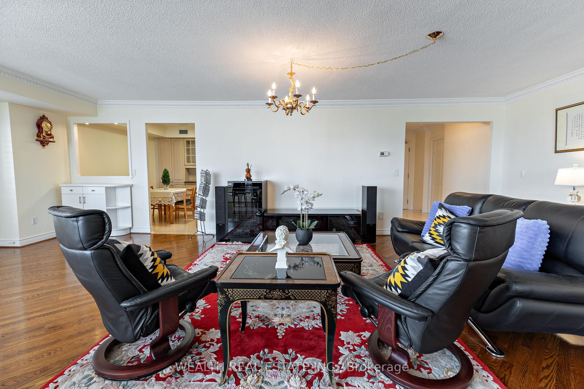 Photo 19 of Unit 813, 89 Skymark Drive, North York, Hillcrest Village — HOMEH