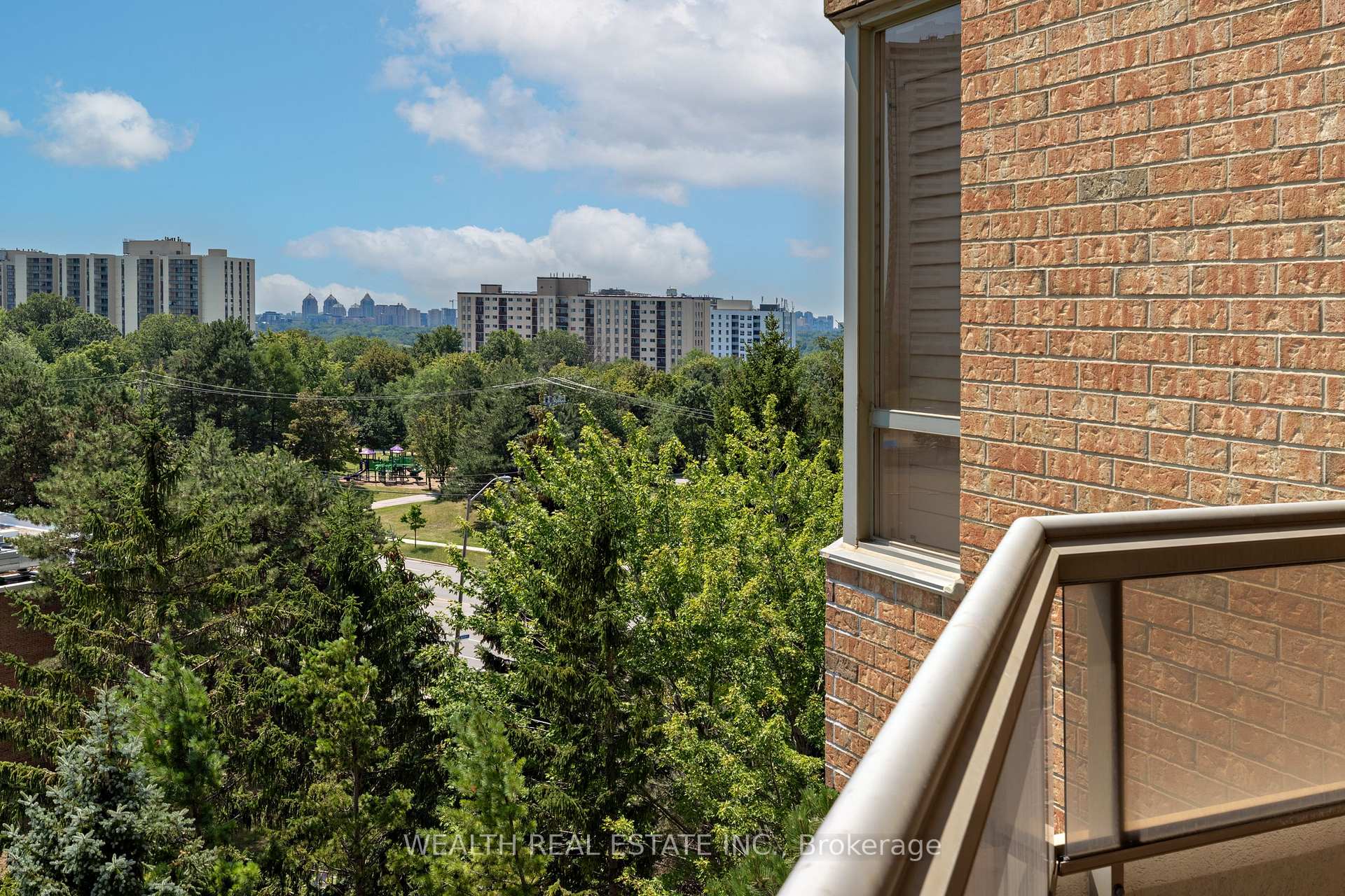 Photo 24 of Unit 813, 89 Skymark Drive, North York, Hillcrest Village — HOMEH