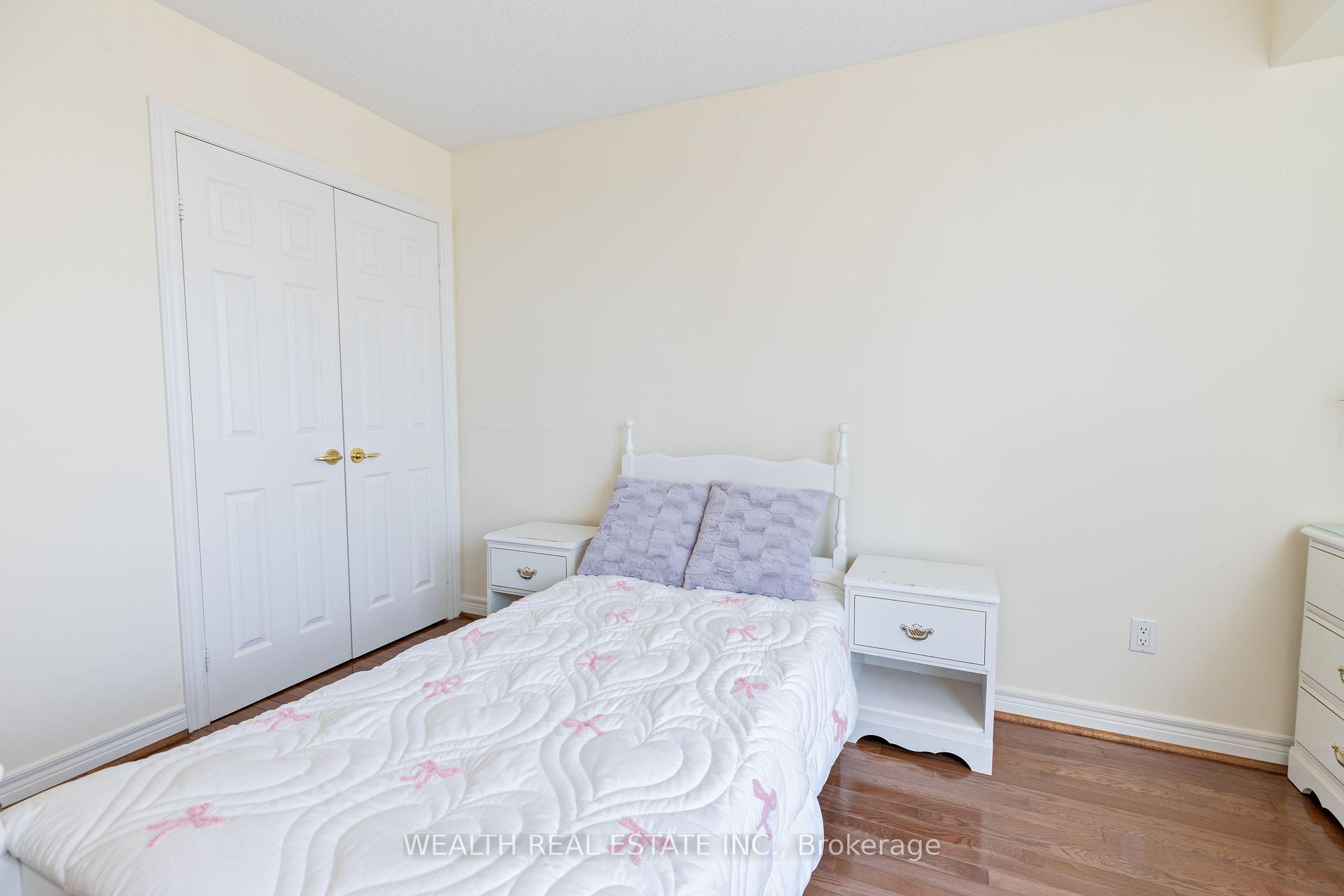 Photo 27 of Unit 813, 89 Skymark Drive, North York, Hillcrest Village — HOMEH