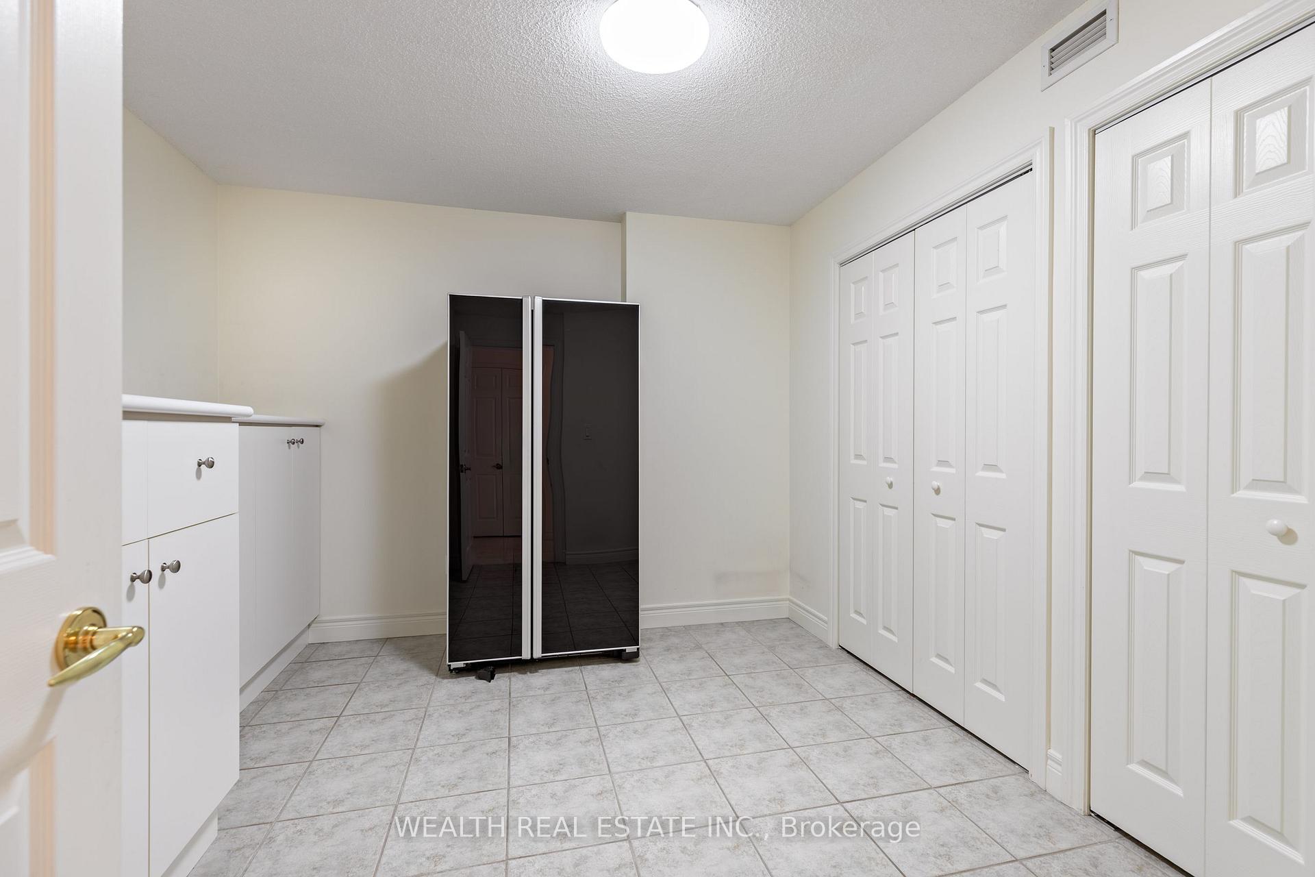Photo 34 of Unit 813, 89 Skymark Drive, North York, Hillcrest Village — HOMEH