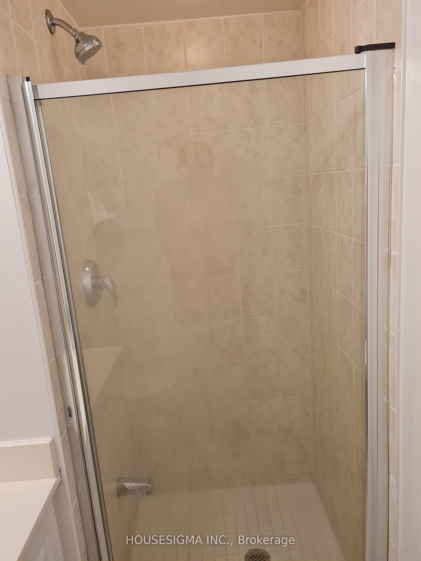 Photo 11 of Unit 2303, 219 Fort York Boulevard, Toronto, Niagara — HOMEH