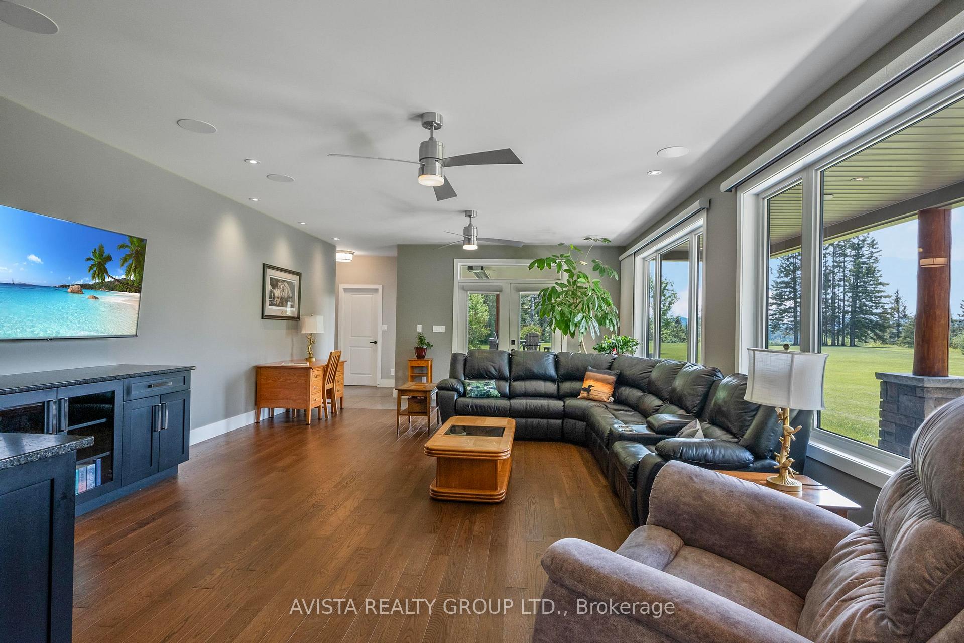 Photo 14 of 2422 Broadway Ave, Thunder Bay, Rosslyn Road — HOMEH