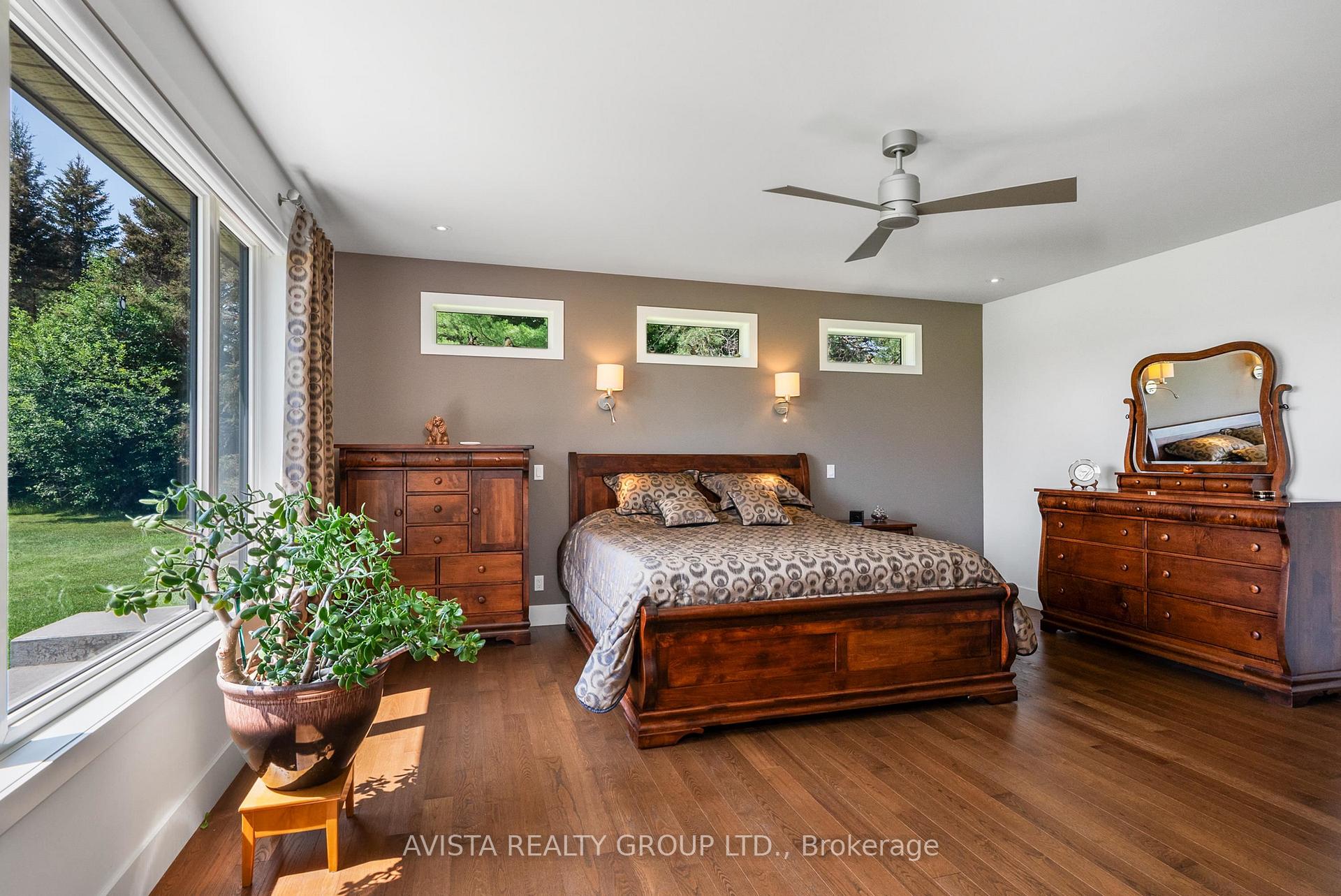 Photo 20 of 2422 Broadway Ave, Thunder Bay, Rosslyn Road — HOMEH