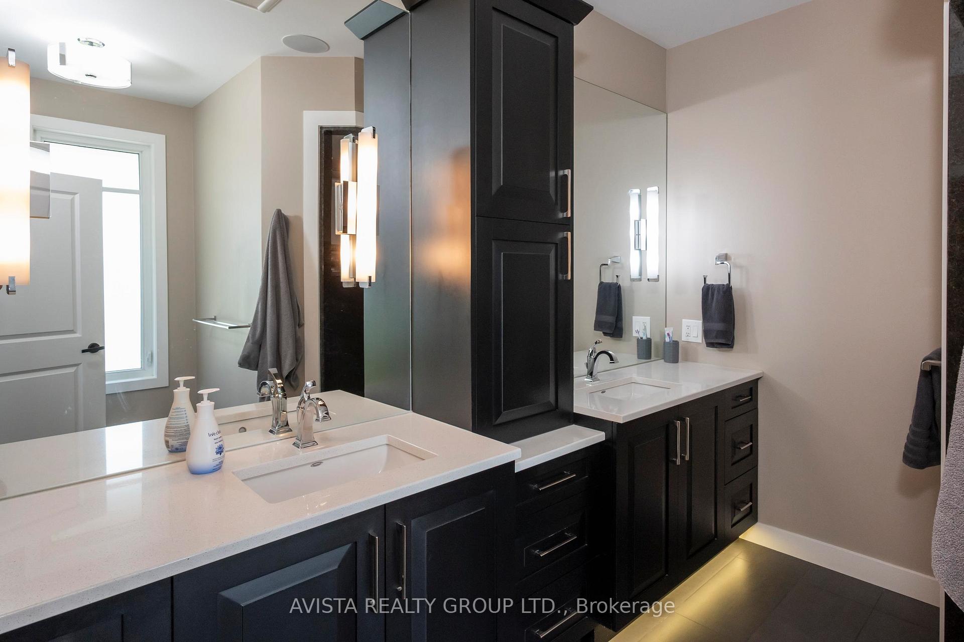 Photo 22 of 2422 Broadway Ave, Thunder Bay, Rosslyn Road — HOMEH
