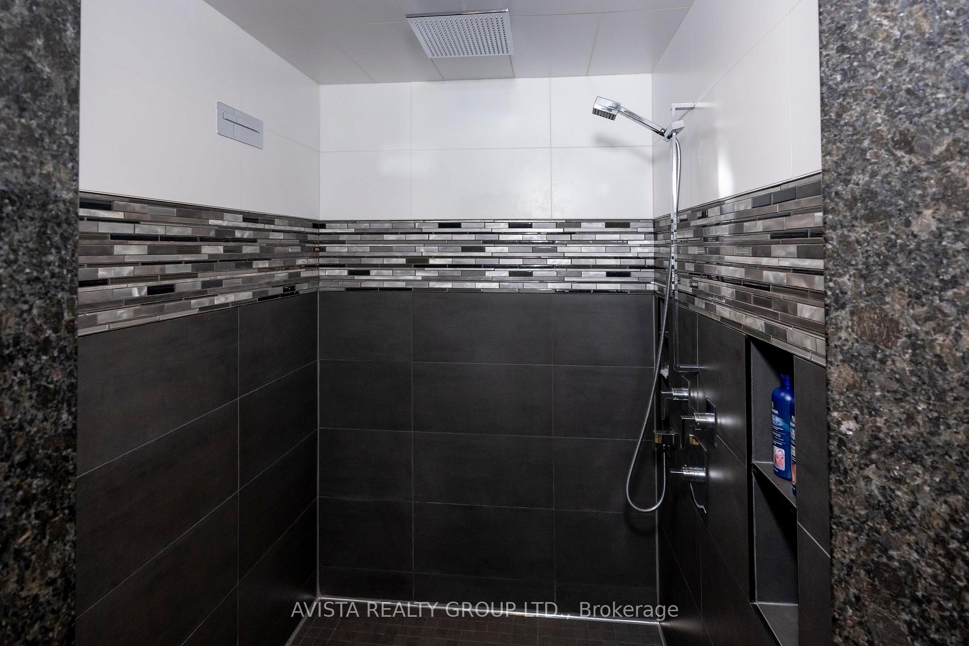 Photo 23 of 2422 Broadway Ave, Thunder Bay, Rosslyn Road — HOMEH