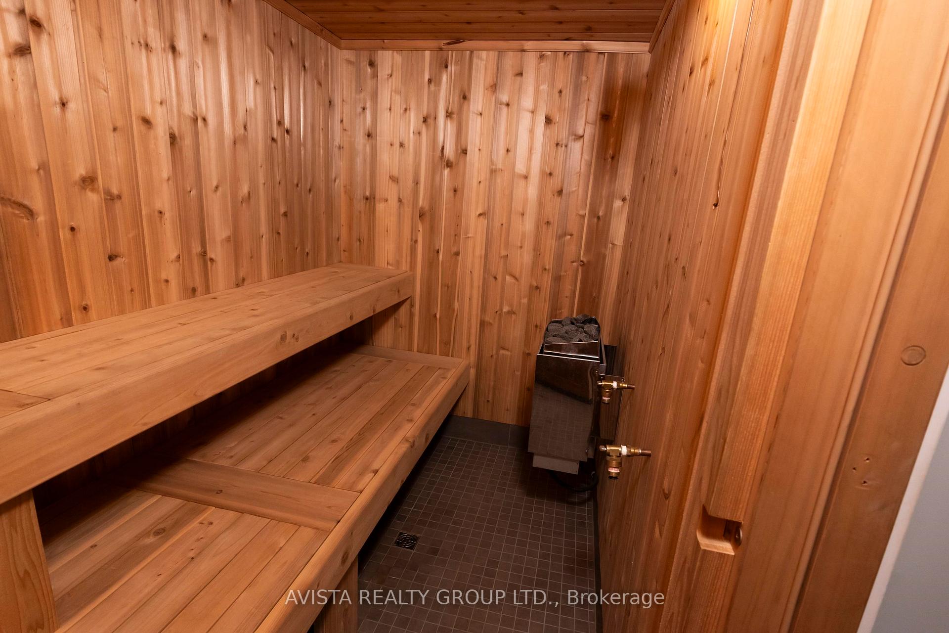 Photo 30 of 2422 Broadway Ave, Thunder Bay, Rosslyn Road — HOMEH