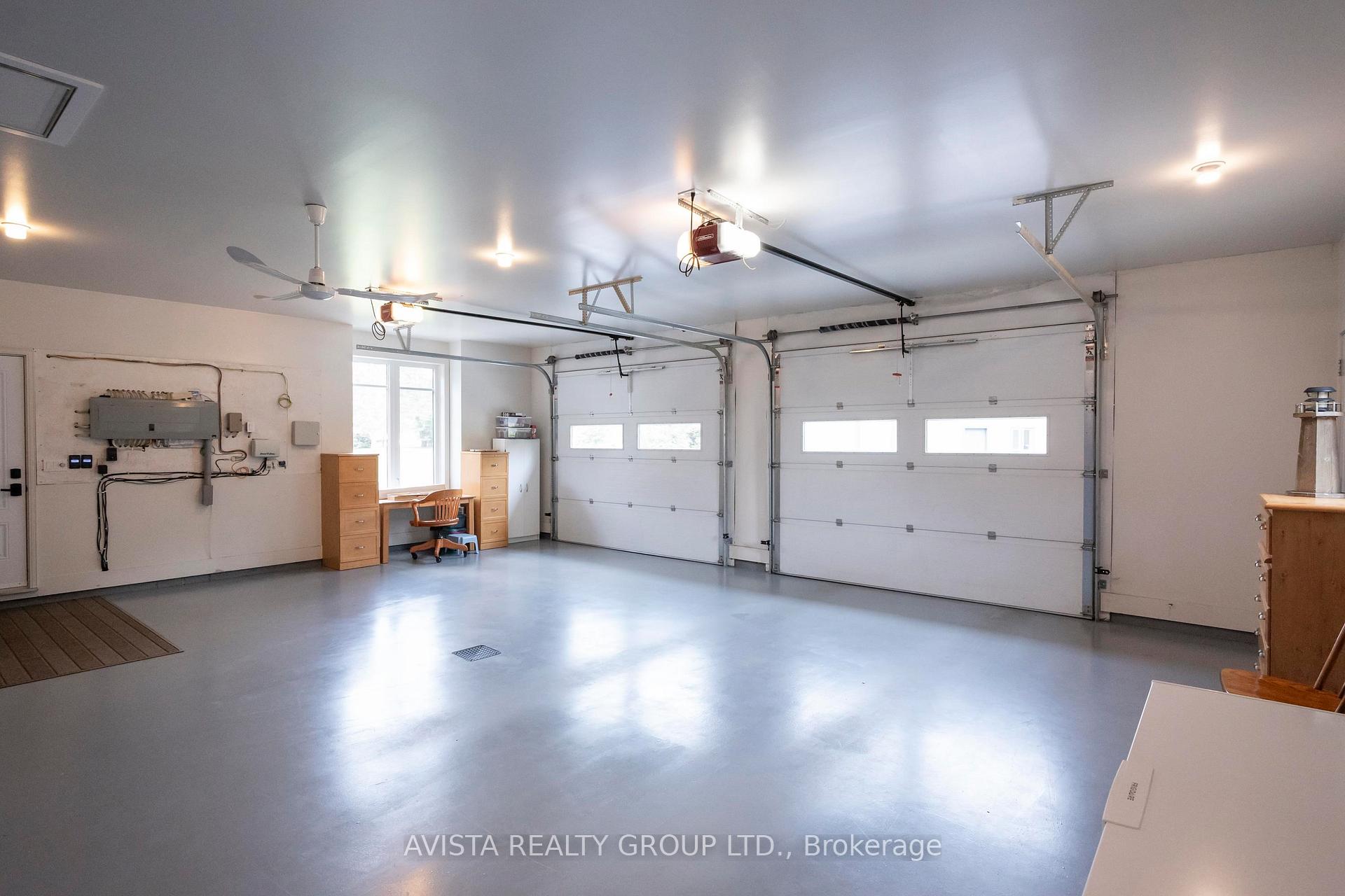 Photo 35 of 2422 Broadway Ave, Thunder Bay, Rosslyn Road — HOMEH