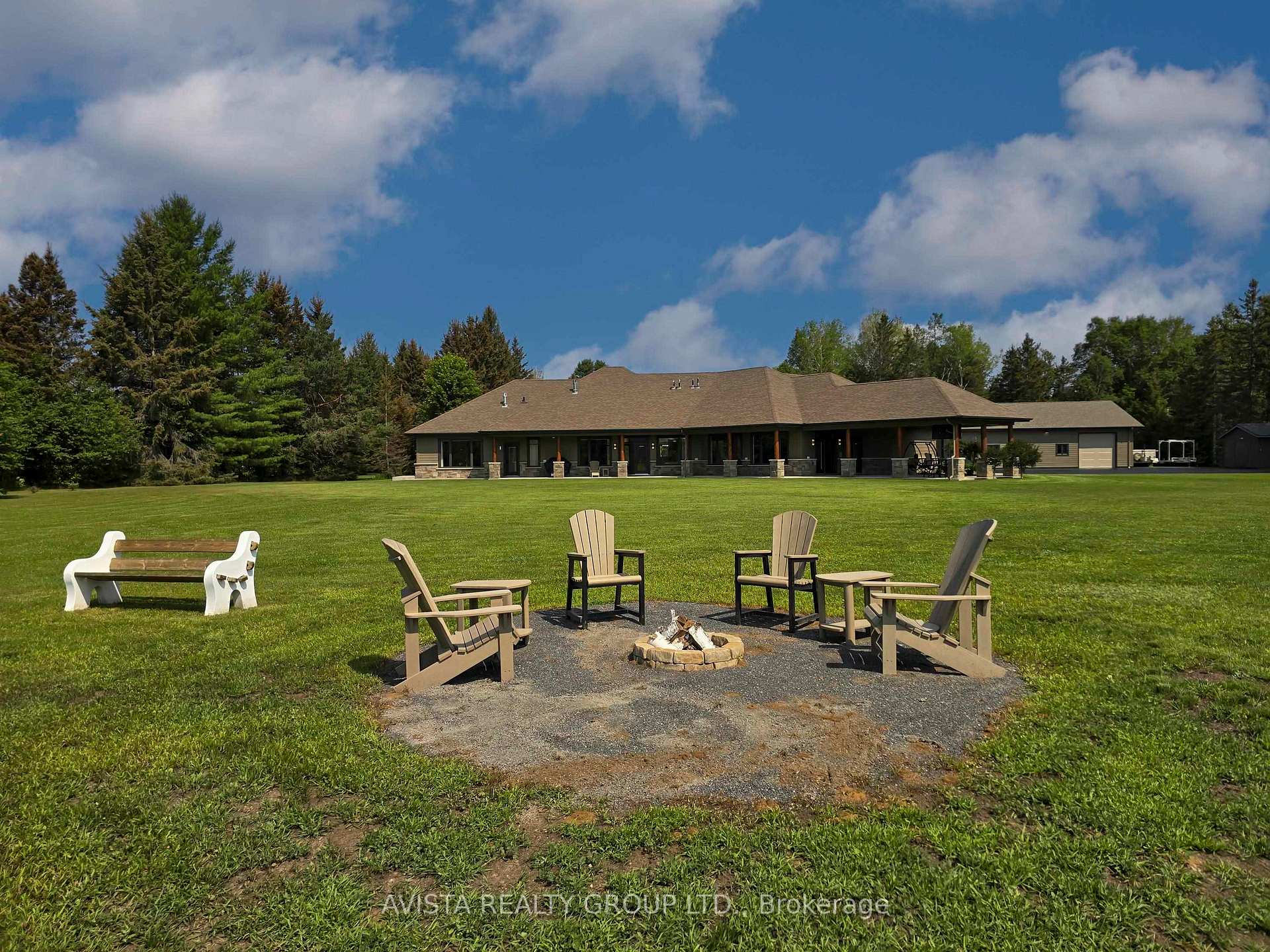 Photo 46 of 2422 Broadway Ave, Thunder Bay, Rosslyn Road — HOMEH