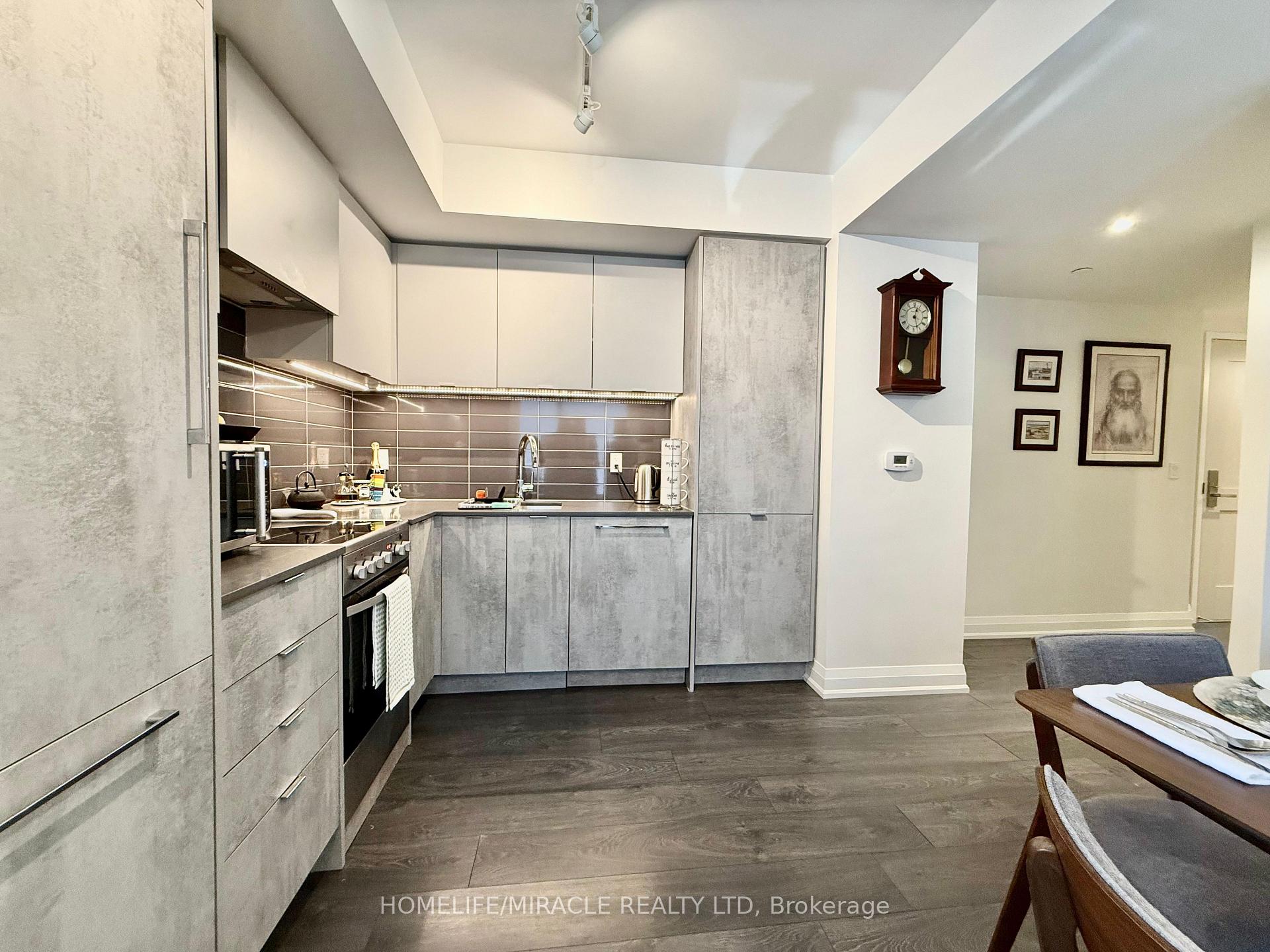 Photo 14 of Unit 543, 26 Gibbs Road, Etobicoke, Islington-City Centre West — HOMEH