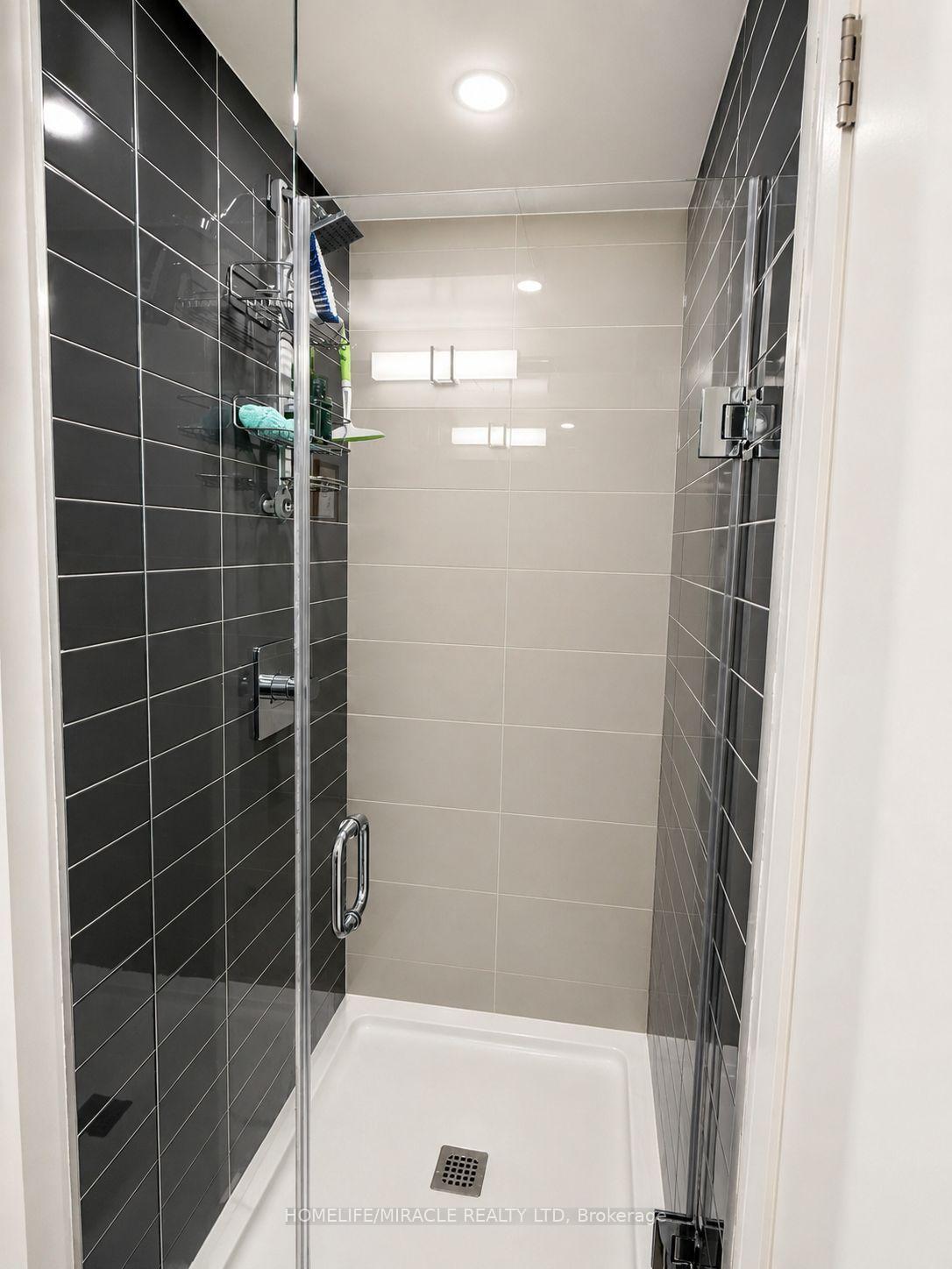 Photo 24 of Unit 543, 26 Gibbs Road, Etobicoke, Islington-City Centre West — HOMEH