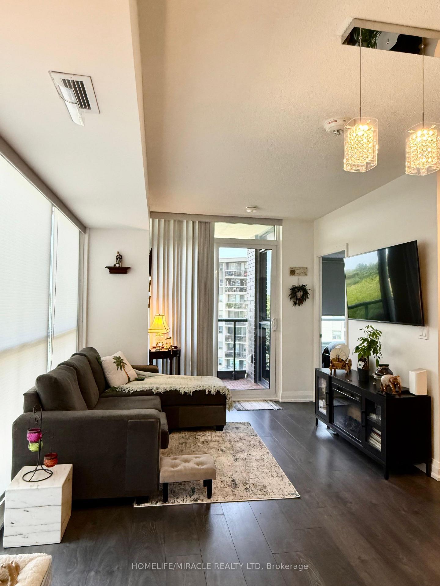 Photo 27 of Unit 543, 26 Gibbs Road, Etobicoke, Islington-City Centre West — HOMEH