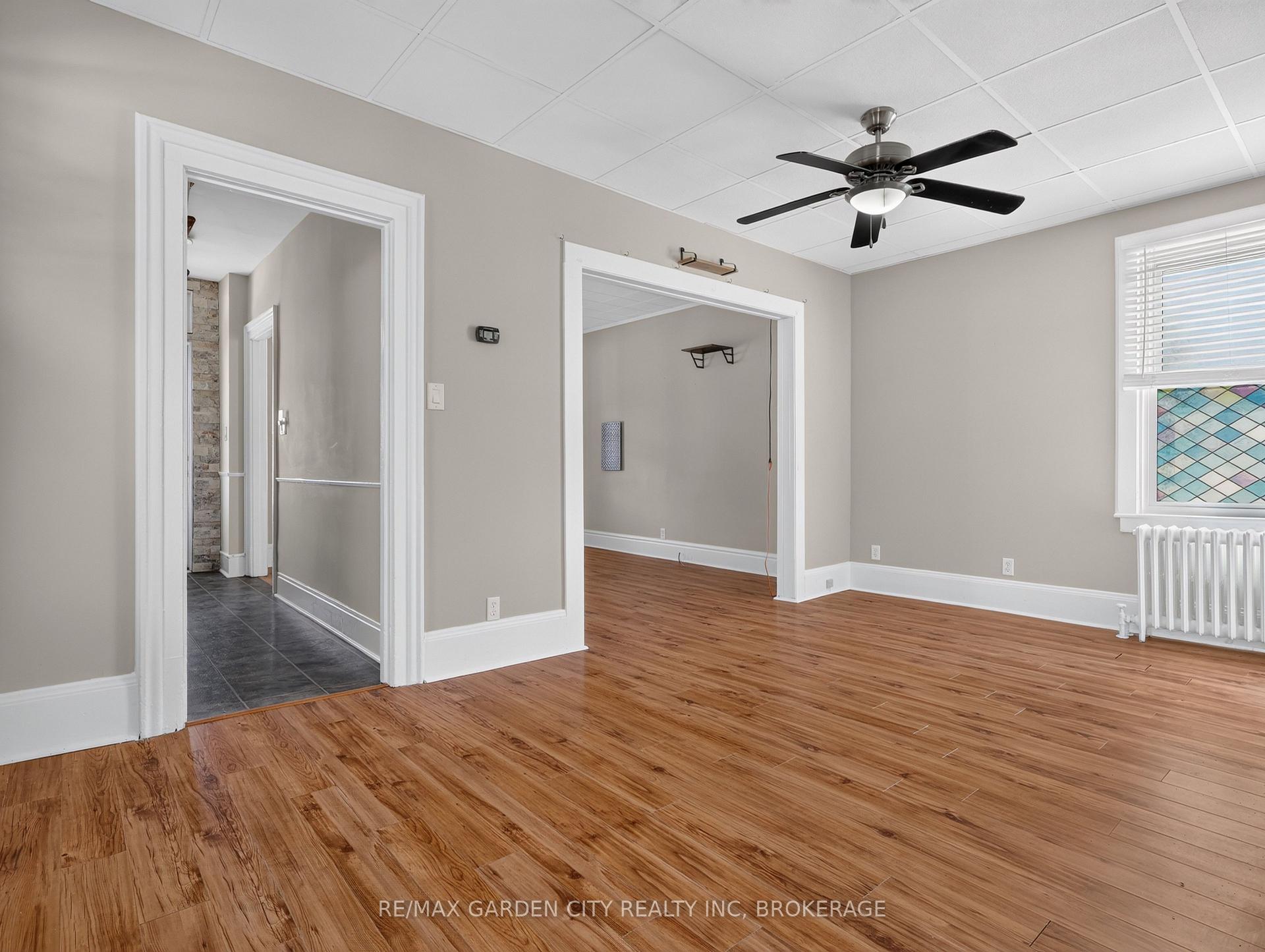 Photo 6 of 15 Catherine Street, St. Catharines, Downtown — HOMEH