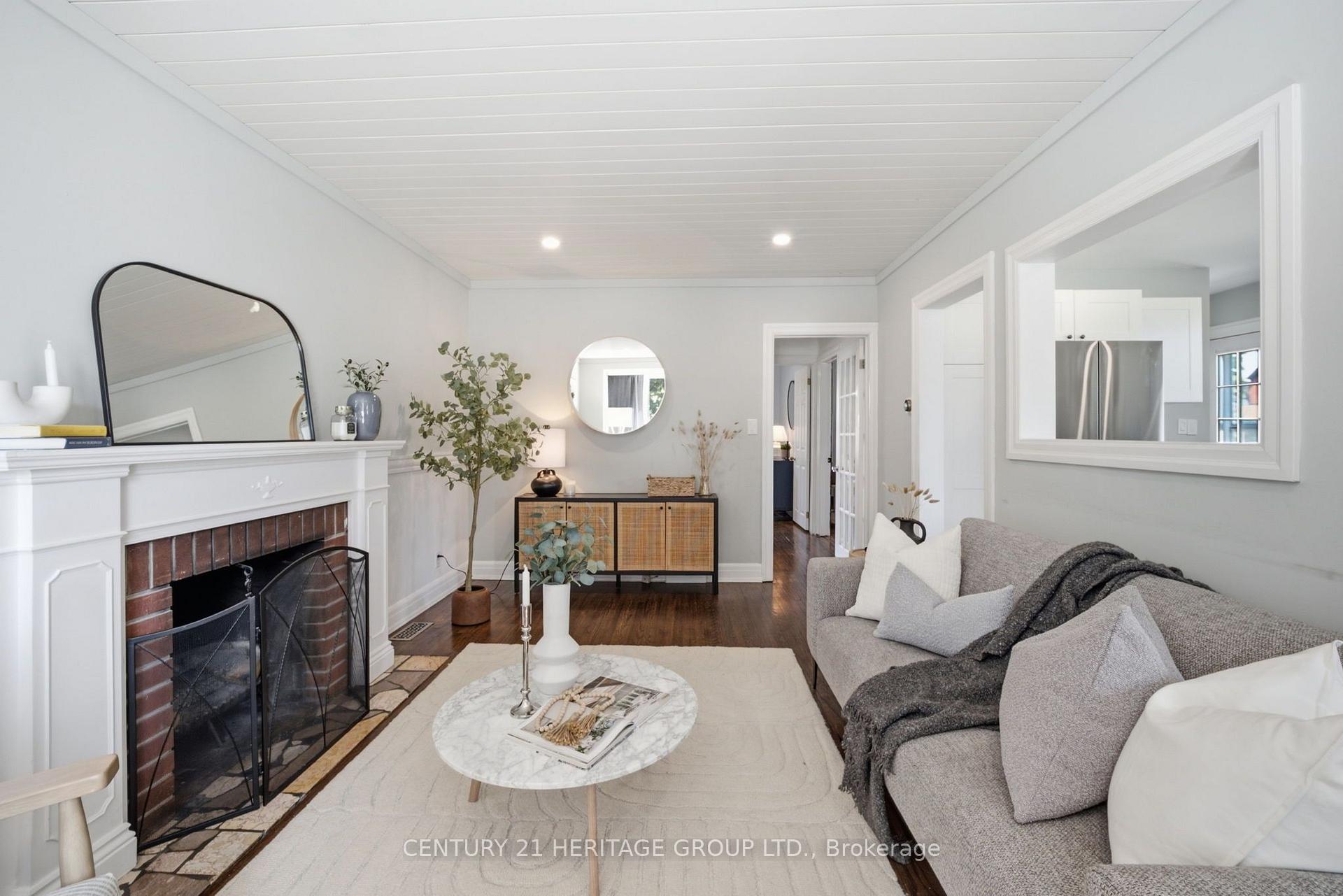 Photo 6 of 47 Brucedale Avenue E, Hamilton, Centremount — HOMEH