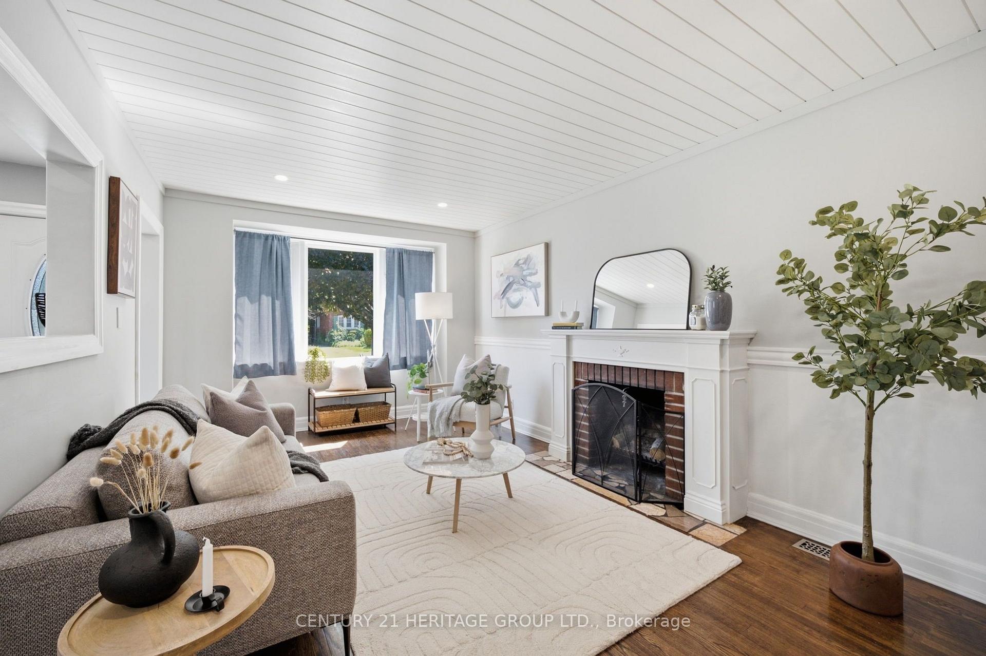 Photo 8 of 47 Brucedale Avenue E, Hamilton, Centremount — HOMEH